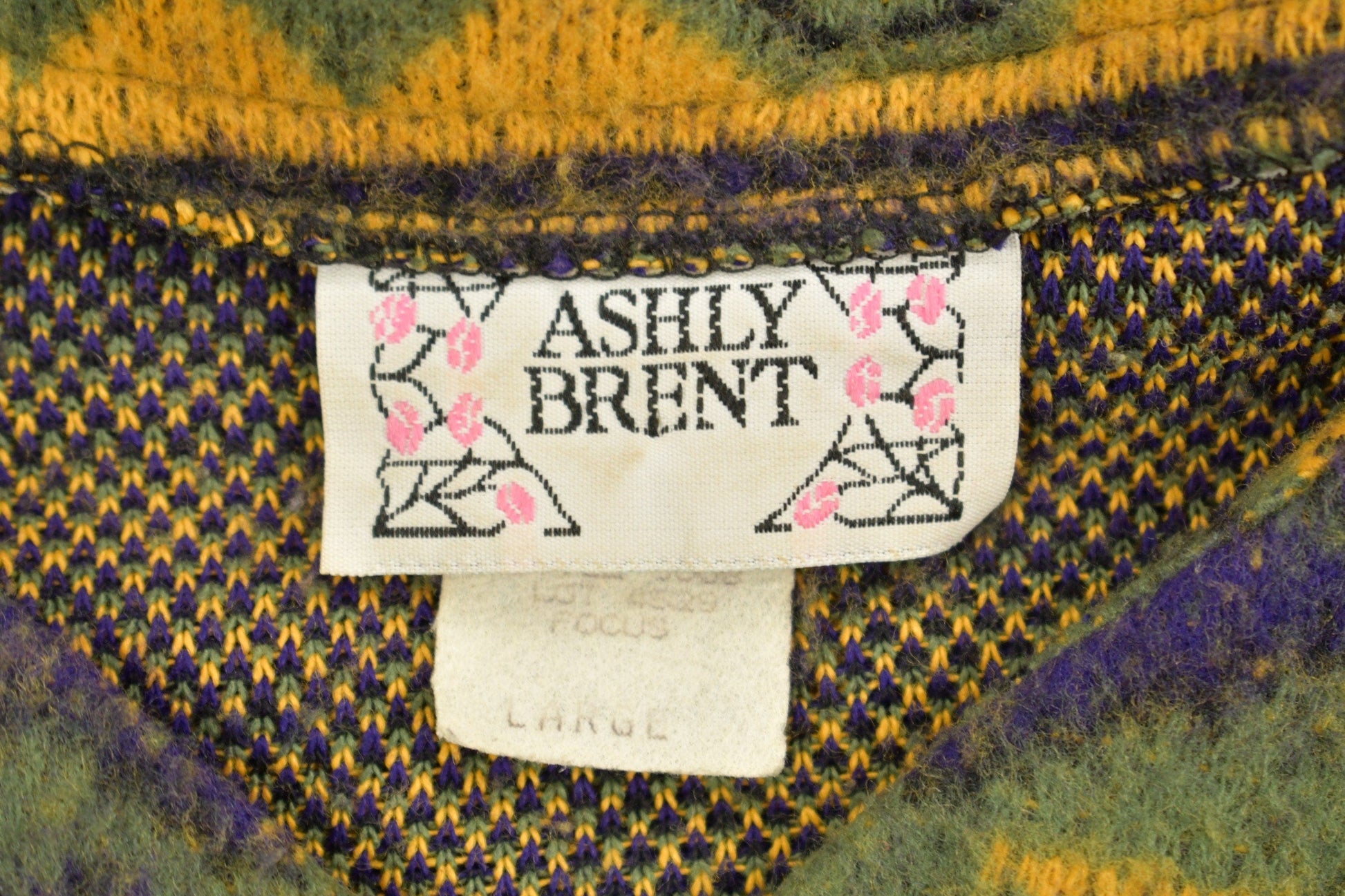 Vintage 1980s Ashly Brent Knitted Cardigan / Vintage 80s Cardigan / Pattern Sweater / Outdoorsman / Winter / Abstract Design from propervintagecanada