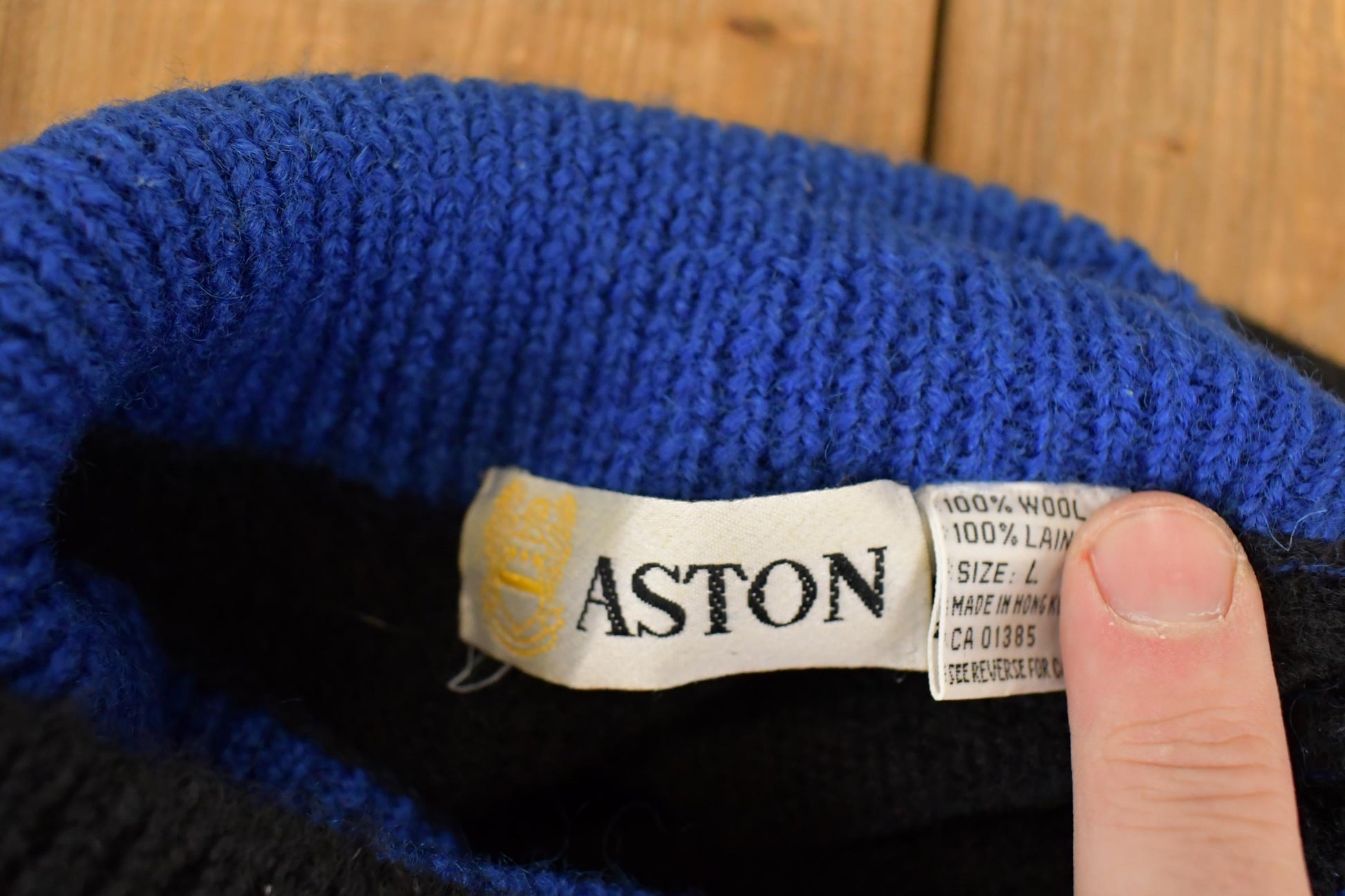 Vintage 1980s Aston Abstract Wool Knit Turtleneck Sweater Mens S from propervintagecanada