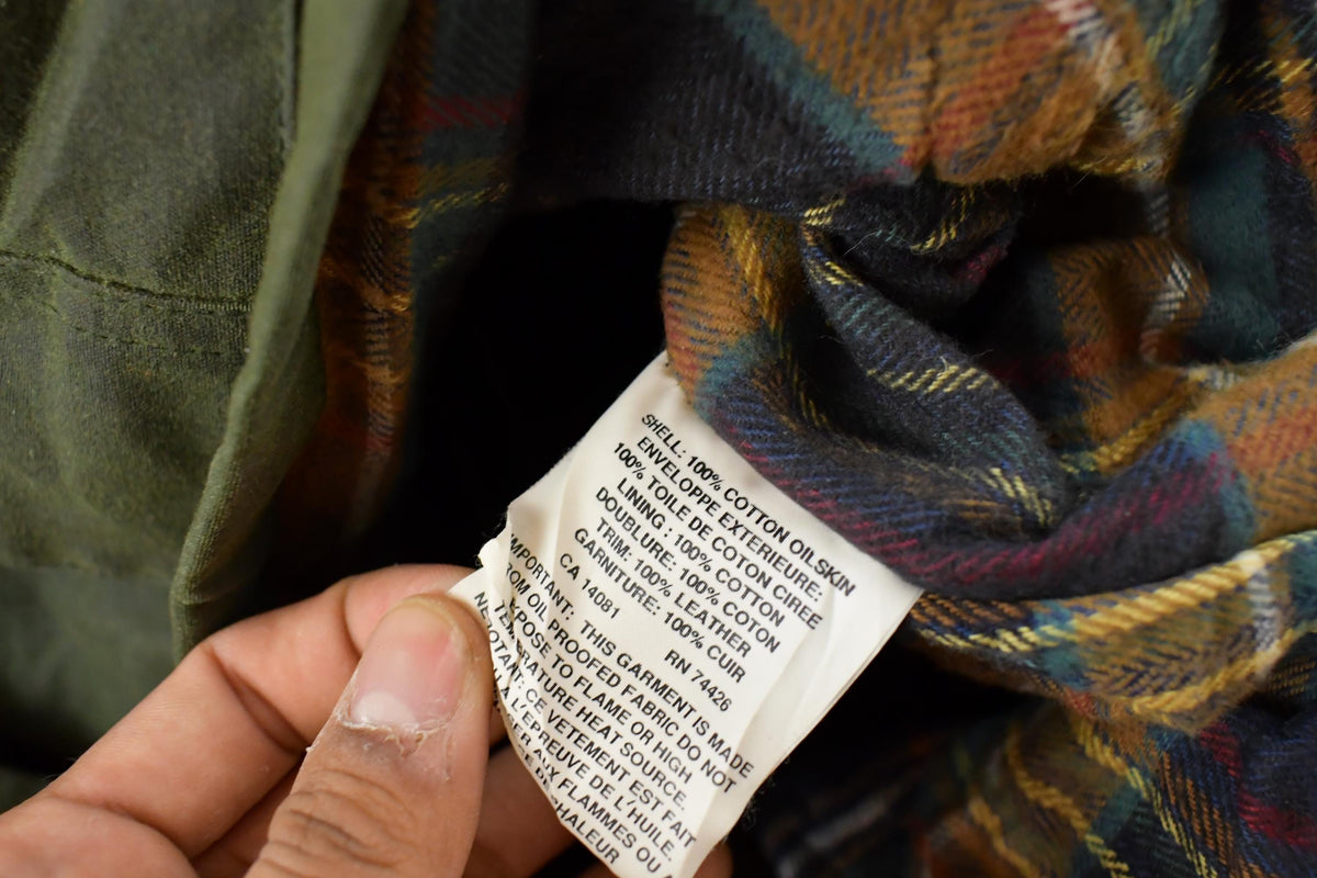 Vintage 1980s Australian Outback Waxed Canvas Oil Jacket Men's 2XL from propervintagecanada