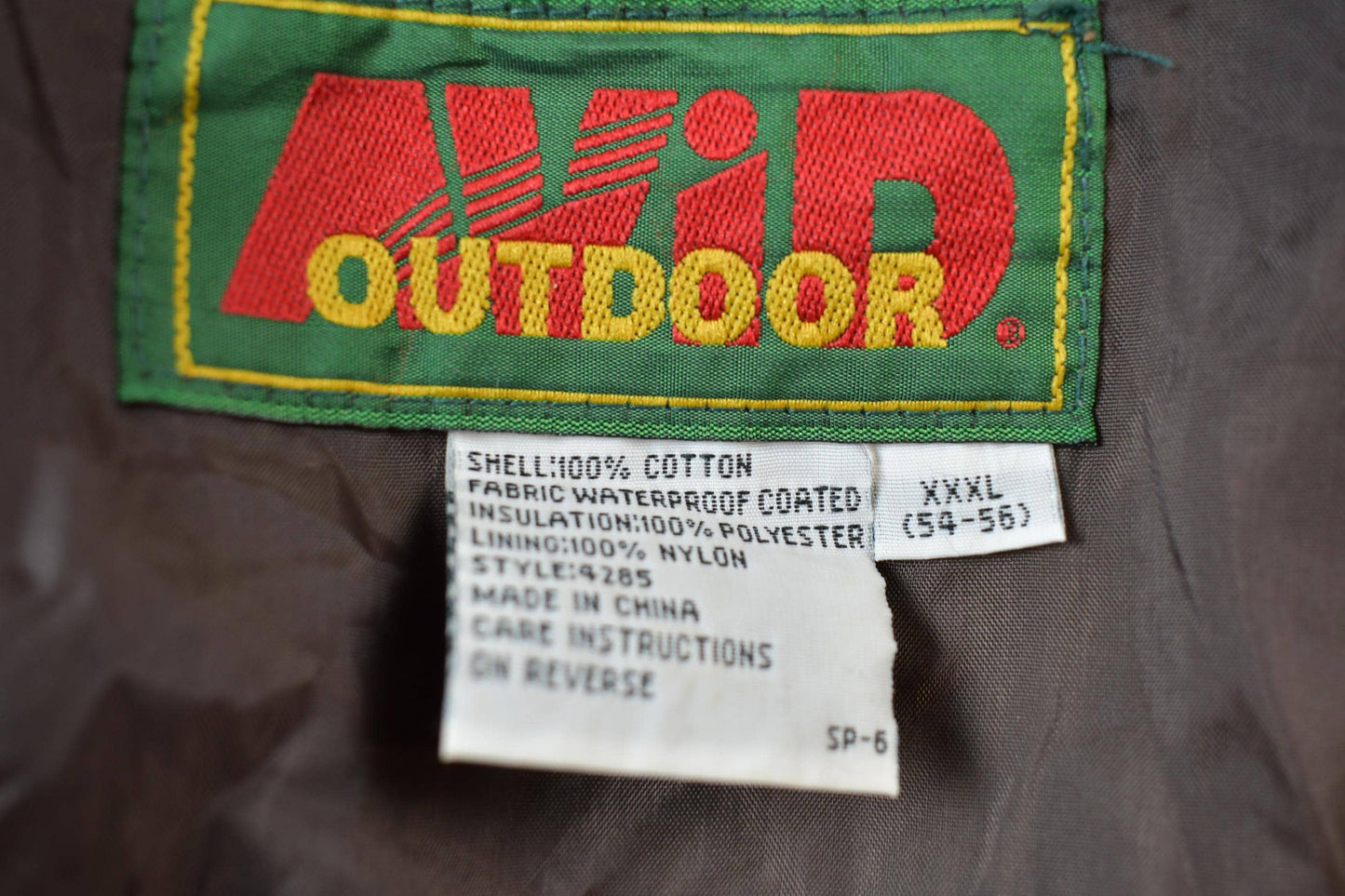 Vintage 1980s Avid Duck Camo Hunting Jacket Men's 3XL from propervintagecanada