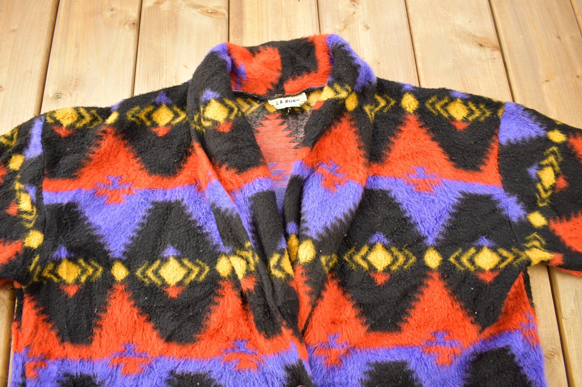 Vintage 1980s Aztec Pattern Blazer Women's 2XL from propervintagecanada