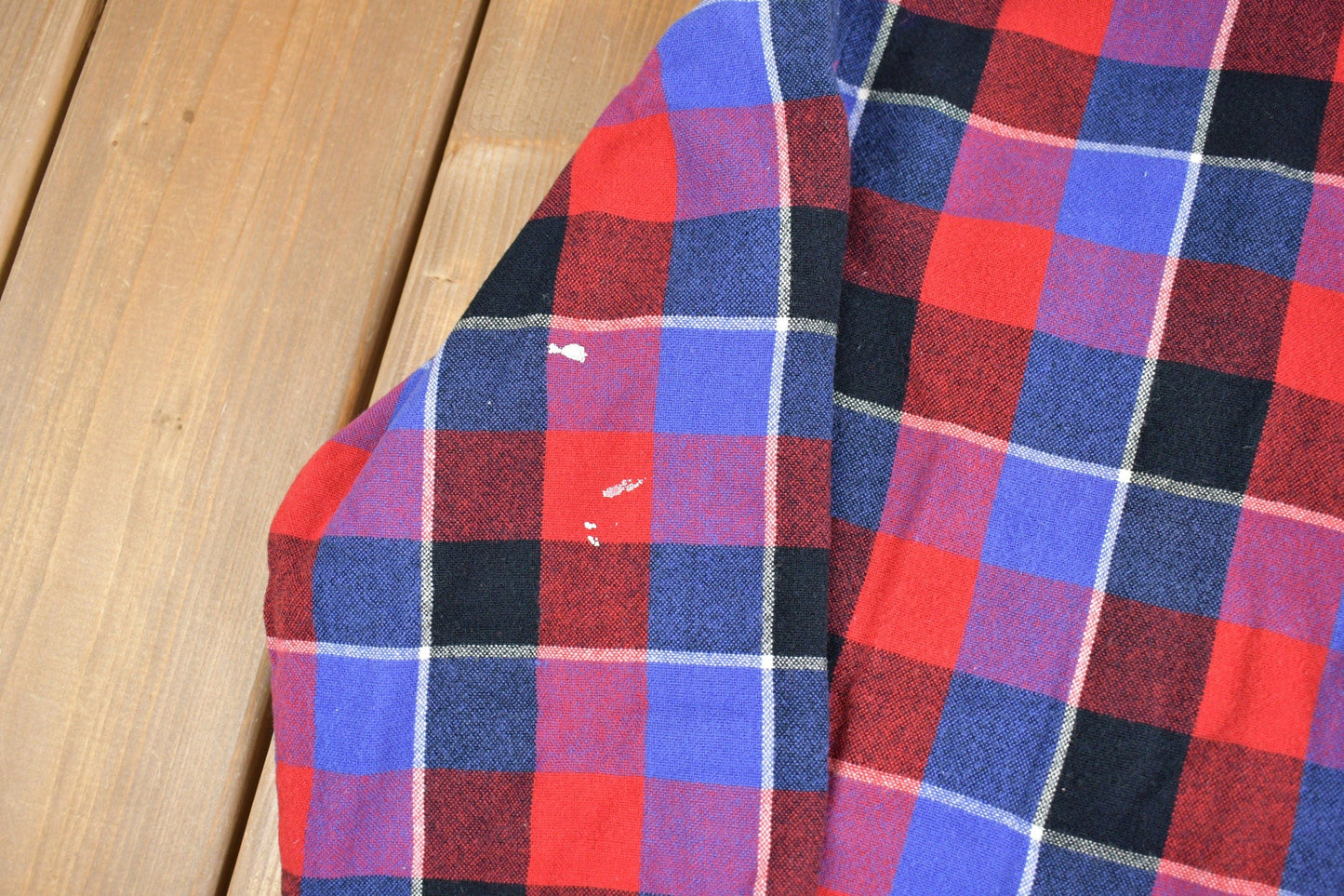 Vintage 1980s Back Packer Plaid Button Up Shirt Men's Tall L from propervintagecanada