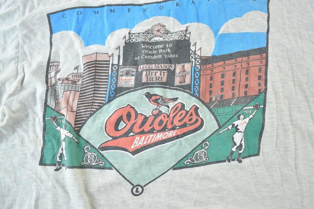 Vintage 1980s Baltimore Orioles MLB Graphic T-Shirt Men's XL from propervintagecanada