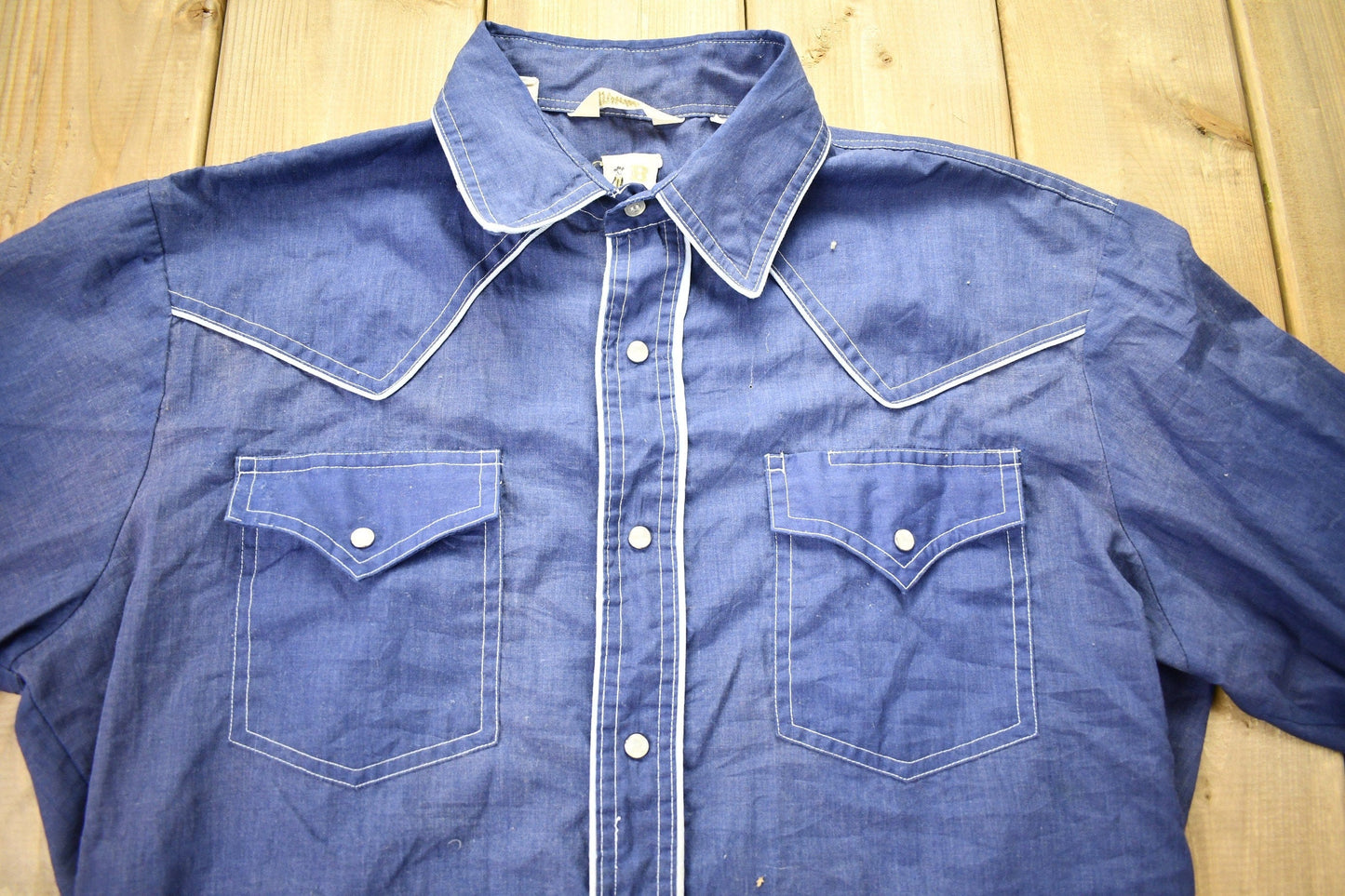 Vintage 1980s Barb Western Wear Long Tail Button Up Shirt Men's Large from propervintagecanada