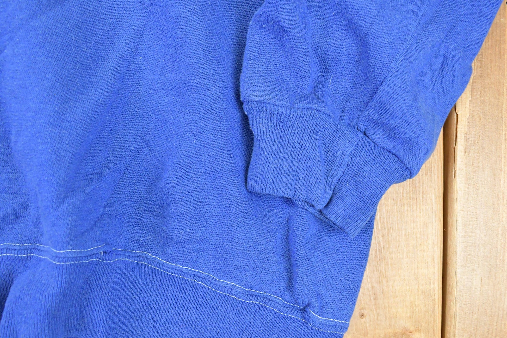 Vintage 1980s Basset Walker Blank Crewneck Sweatshirt Women's Cropped XL from propervintagecanada