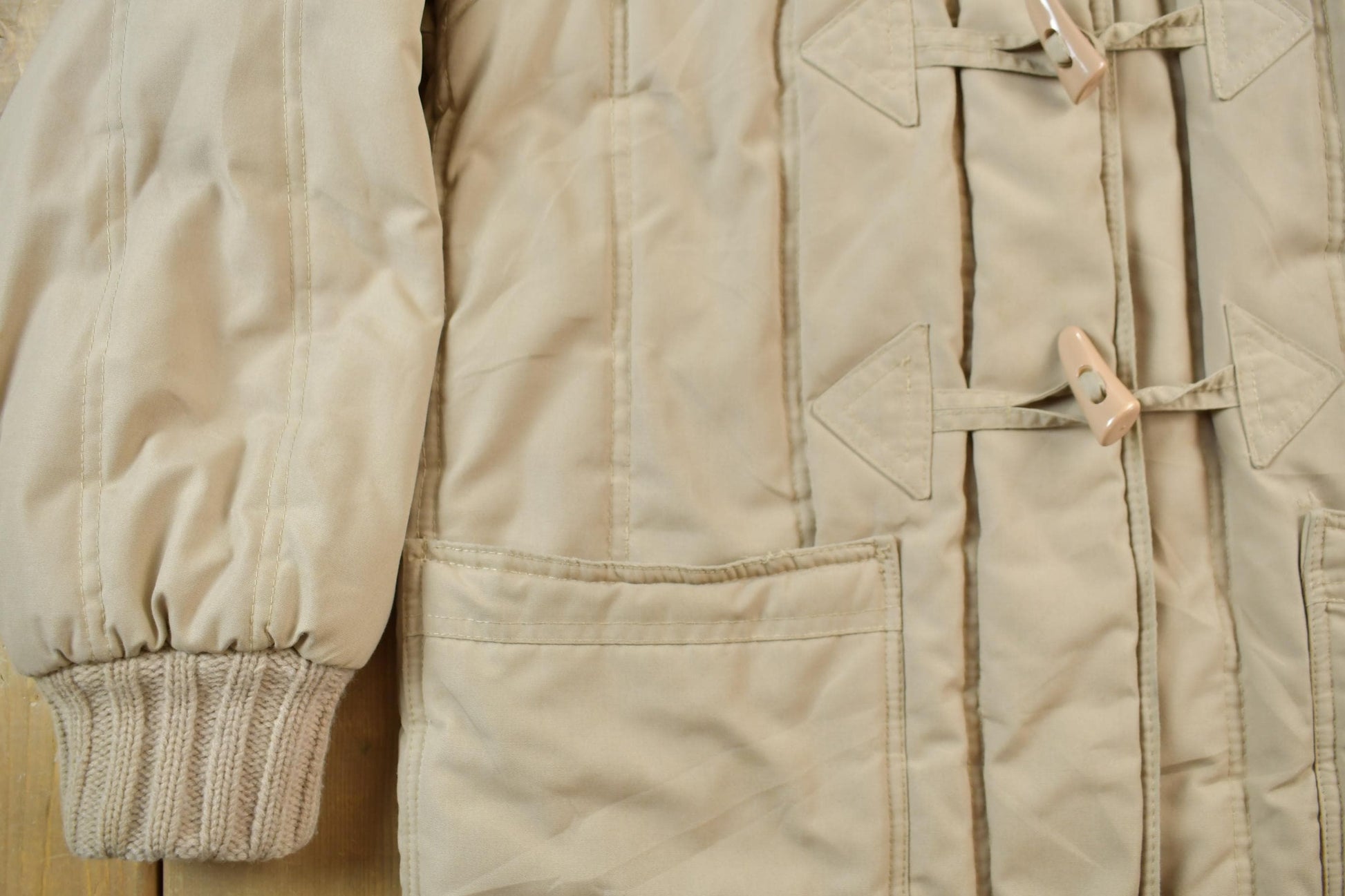 Vintage 1980s Beige Winter Parka Jacket Men's S from propervintagecanada