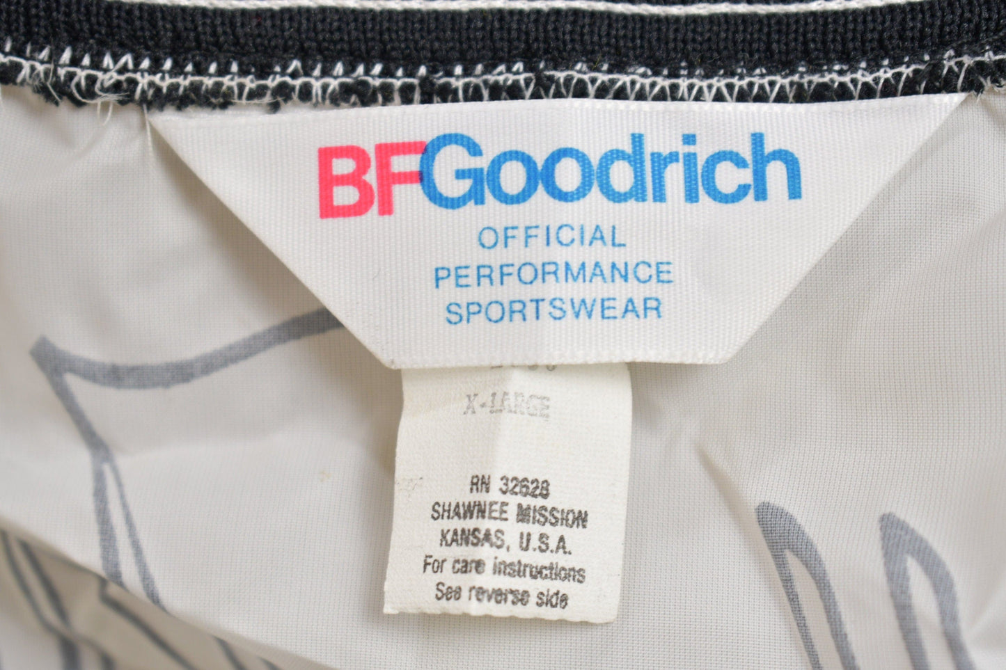 Vintage 1980s BF Goodrich Windbreaker Jacket Men's XL from propervintagecanada