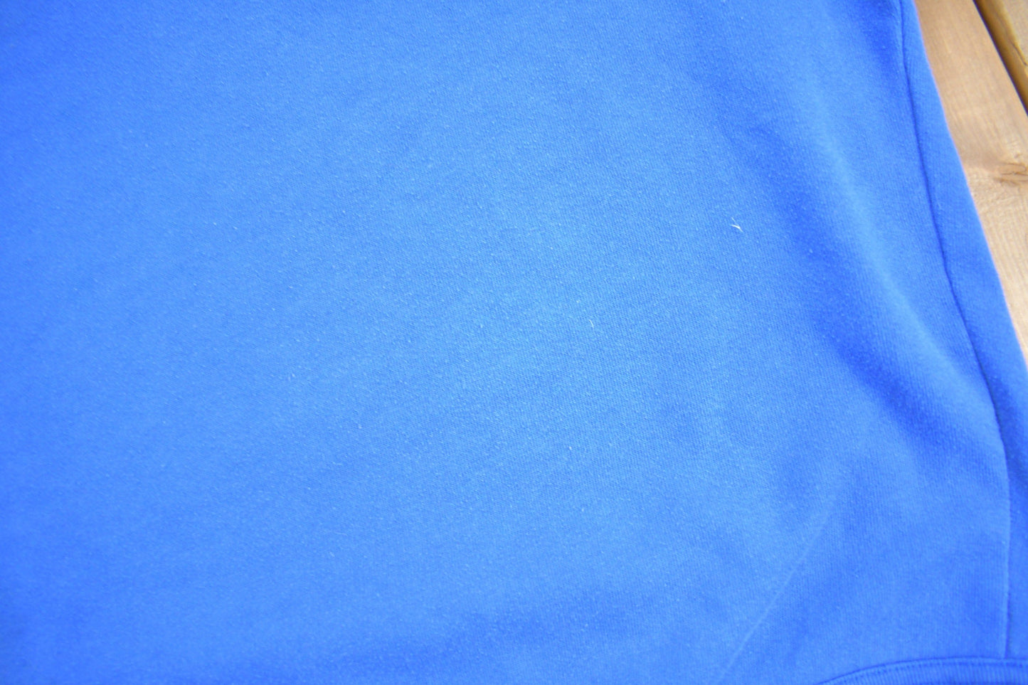 Vintage 1980s Blank Blue Crewneck Sweatshirt Men's Large from propervintagecanada