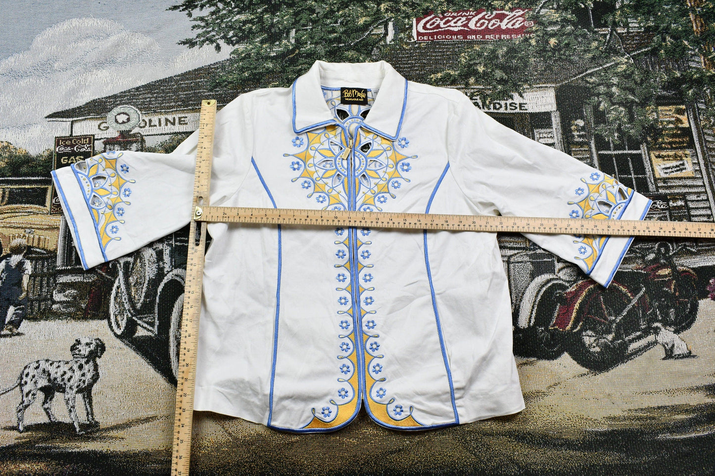 Vintage 1980s Bob Mackie Wearable Art Full Zip Light Coat Women's M-L from propervintagecanada