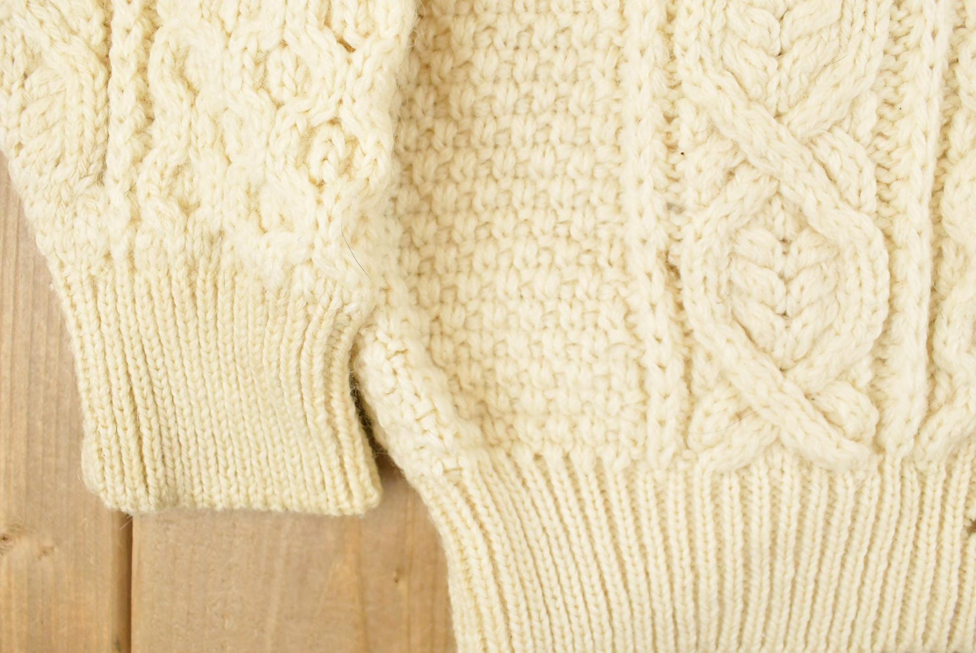 Vintage 1980s Bonner Ireland Fisherman Ribbed Wool Knit Sweater Men's Medium from propervintagecanada