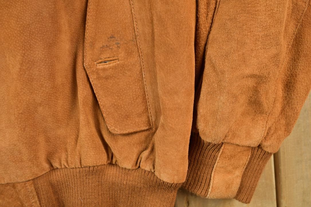 Vintage 1980s Boston Traders Suede Leather Bomber Jacket Men's XL from propervintagecanada