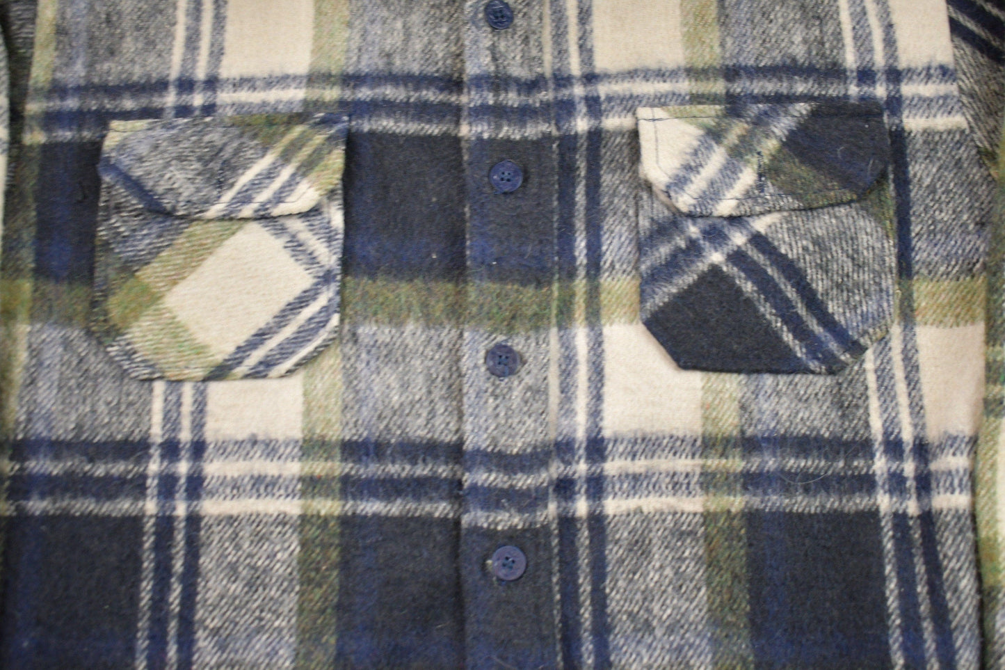 Vintage 1980s Brewster Plaid Button Up Board Shirt Men's Large from propervintagecanada