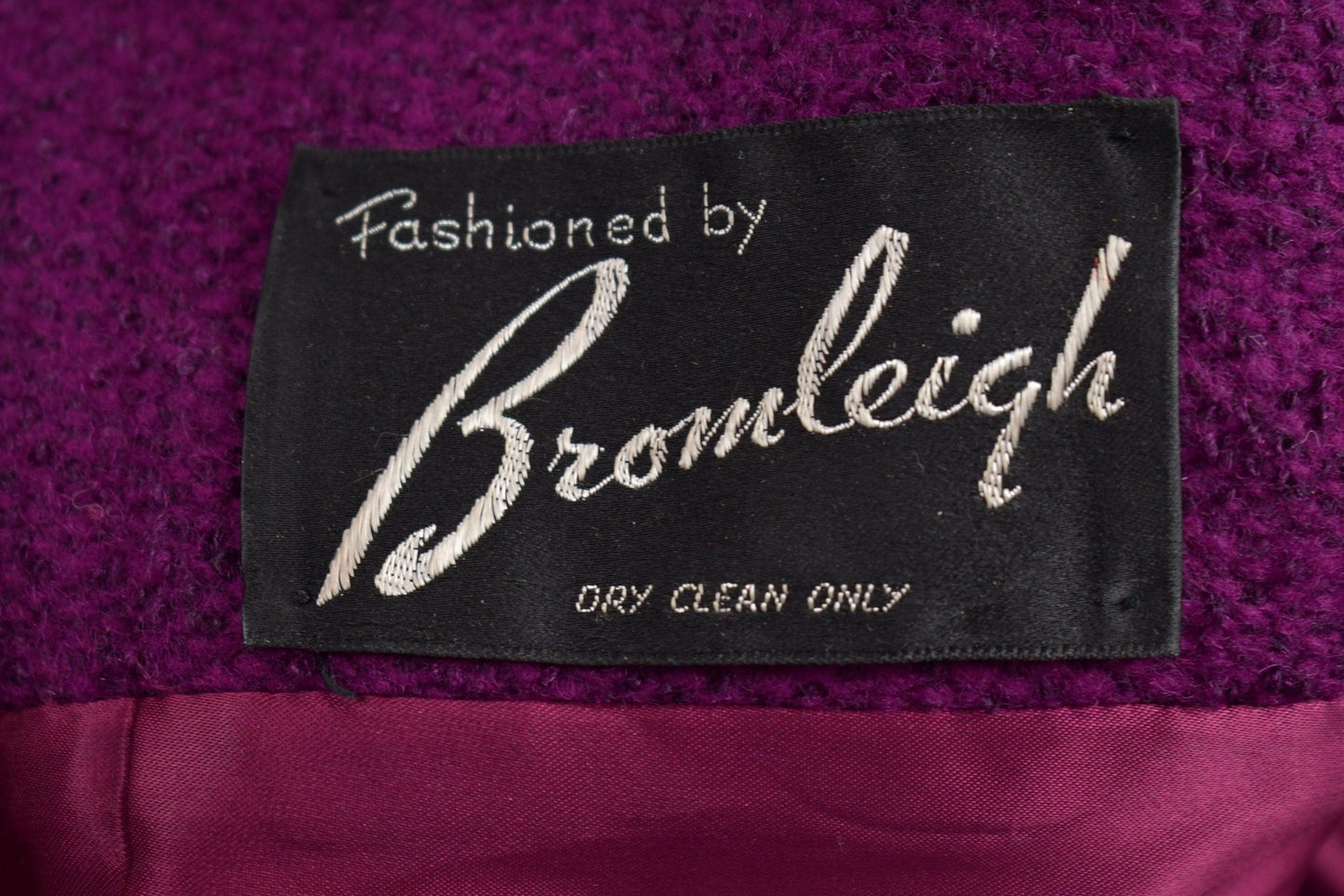 Vintage 1980s Bromleigh Wool Over Coat Men's Small from propervintagecanada