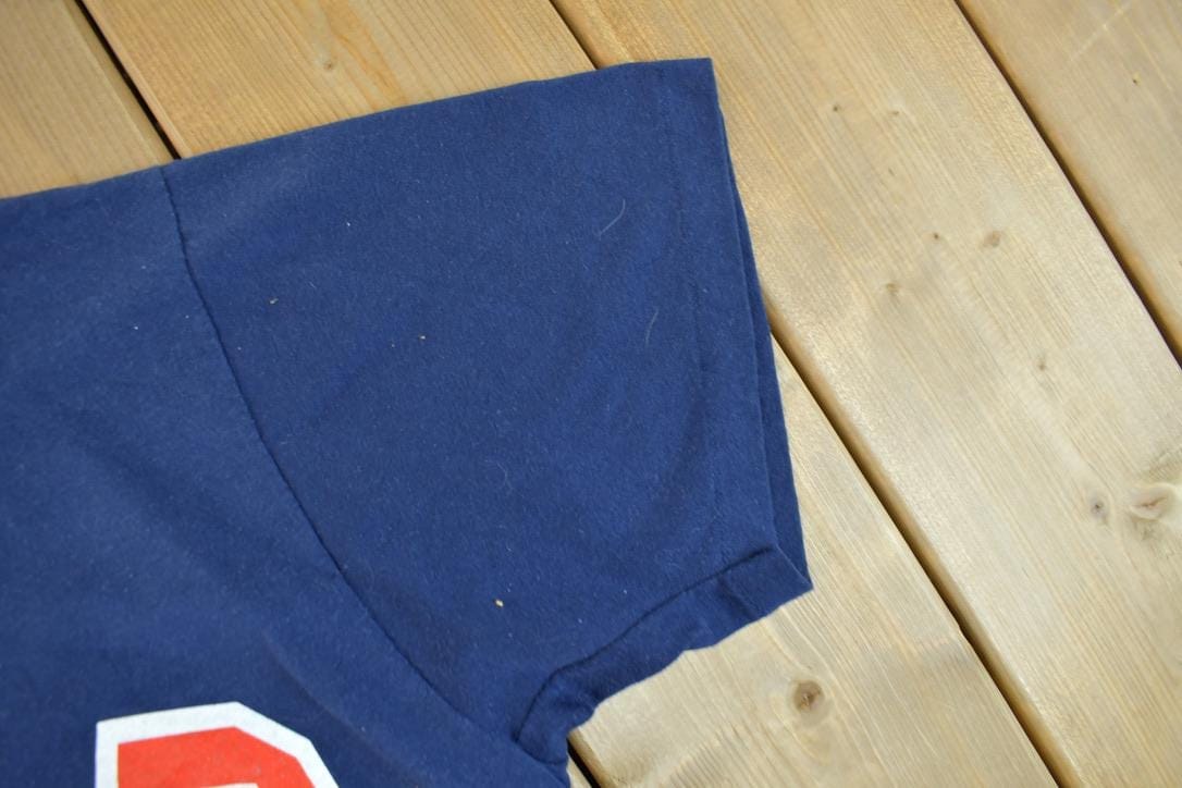Vintage 1980s Buffalo Bills NFL Graphic T-Shirt Men's Medium from propervintagecanada