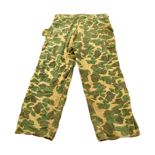Vintage 1980s Bullseye Bill Duck Camouflage Hunting Pants Men's 34 x 29 from propervintagecanada