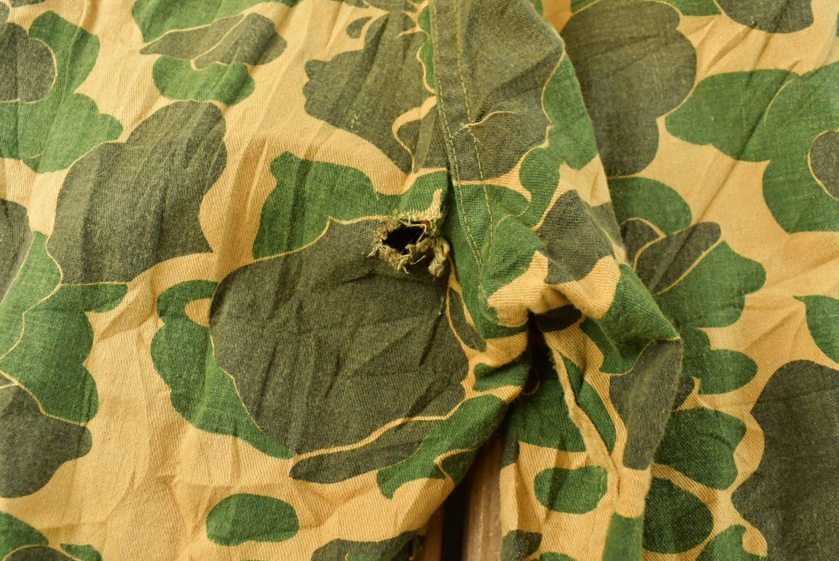 Vintage 1980s Bullseye Bill Duck Camouflage Hunting Pants Men's 34 x 29 from propervintagecanada