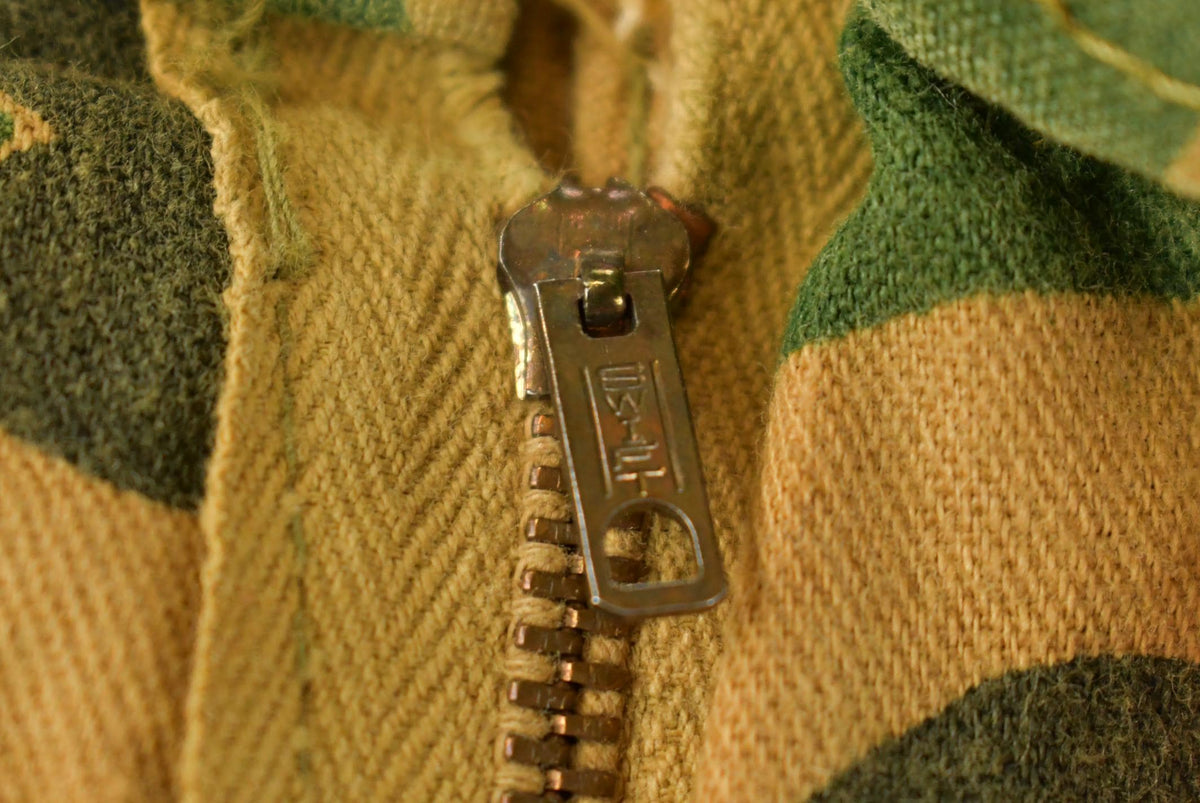 Vintage 1980s Bullseye Bill Duck Camouflage Hunting Pants Men's 34 x 29 from propervintagecanada