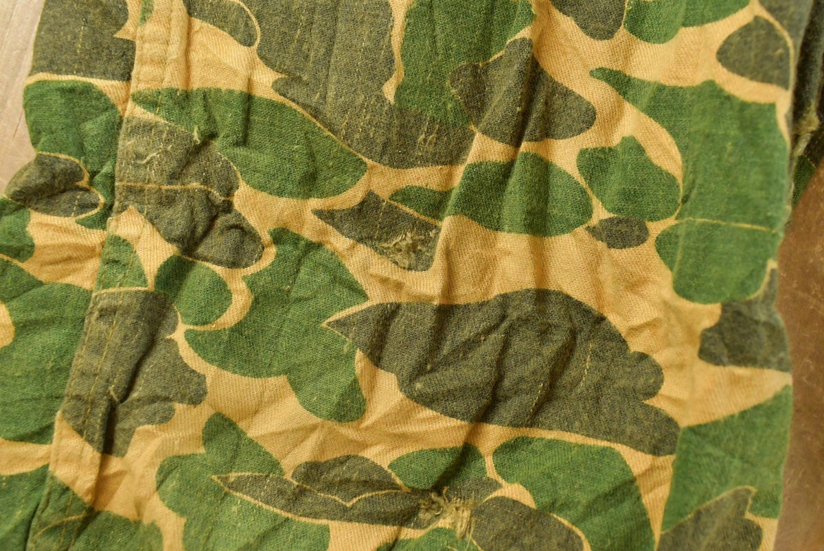 Vintage 1980s Bullseye Bill Duck Camouflage Hunting Pants Men's 34 x 29 from propervintagecanada