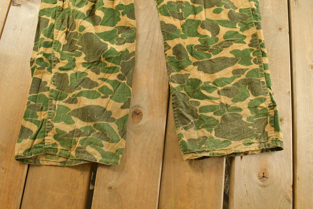 Vintage 1980s Bullseye Bill Duck Camouflage Hunting Pants Men's 34 x 29 from propervintagecanada