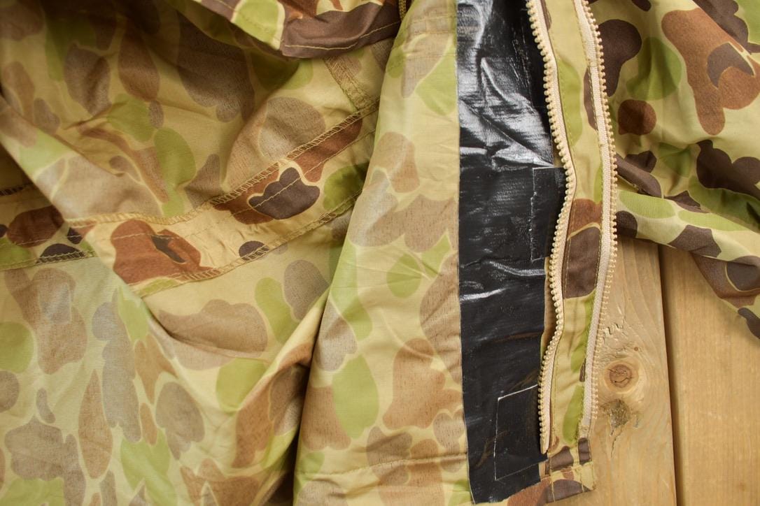 Vintage 1980s Cabela's Duck Camo Canvas Jacket Men's XL from propervintagecanada