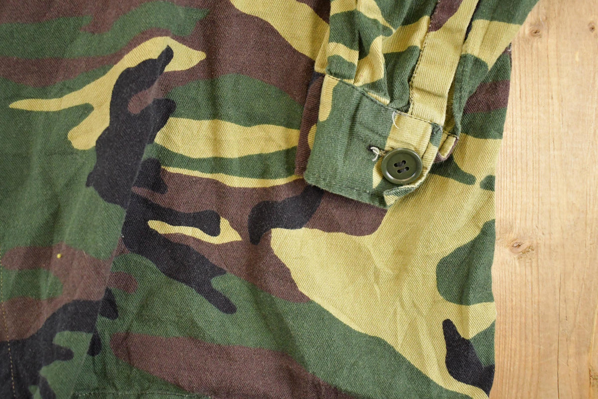 Vintage 1980s Caliber Sportsman Apparel Camo Button Up Shirt Men's L from propervintagecanada