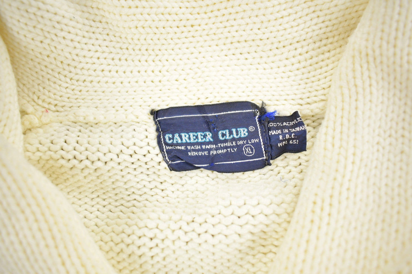 Vintage 1980s Career Club Cable Knitted Cardigan Sweater Men's XL from propervintagecanada