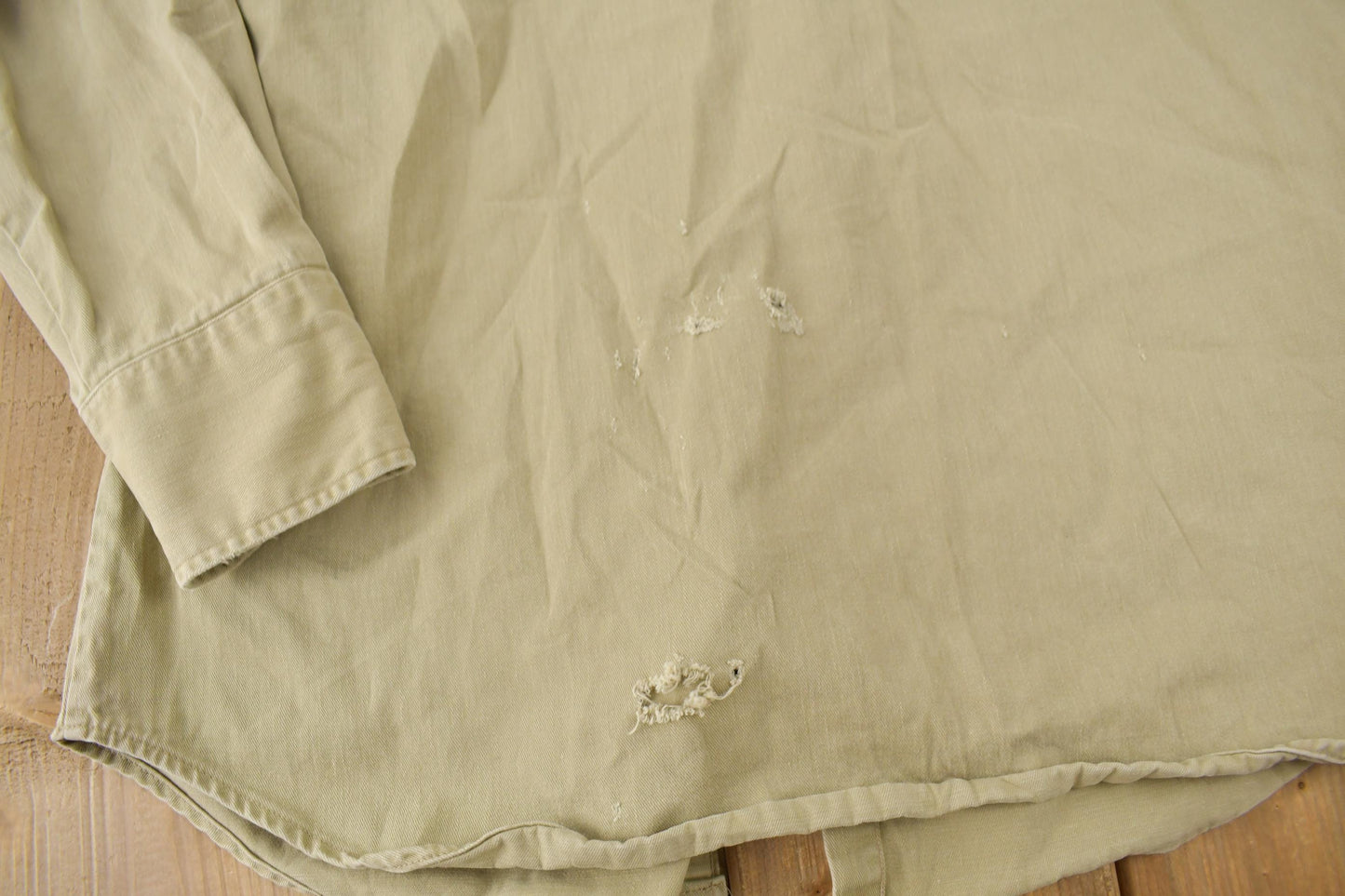 Vintage 1980s Carhartt Beige Snap Button Up Shirt Men's Large from propervintagecanada
