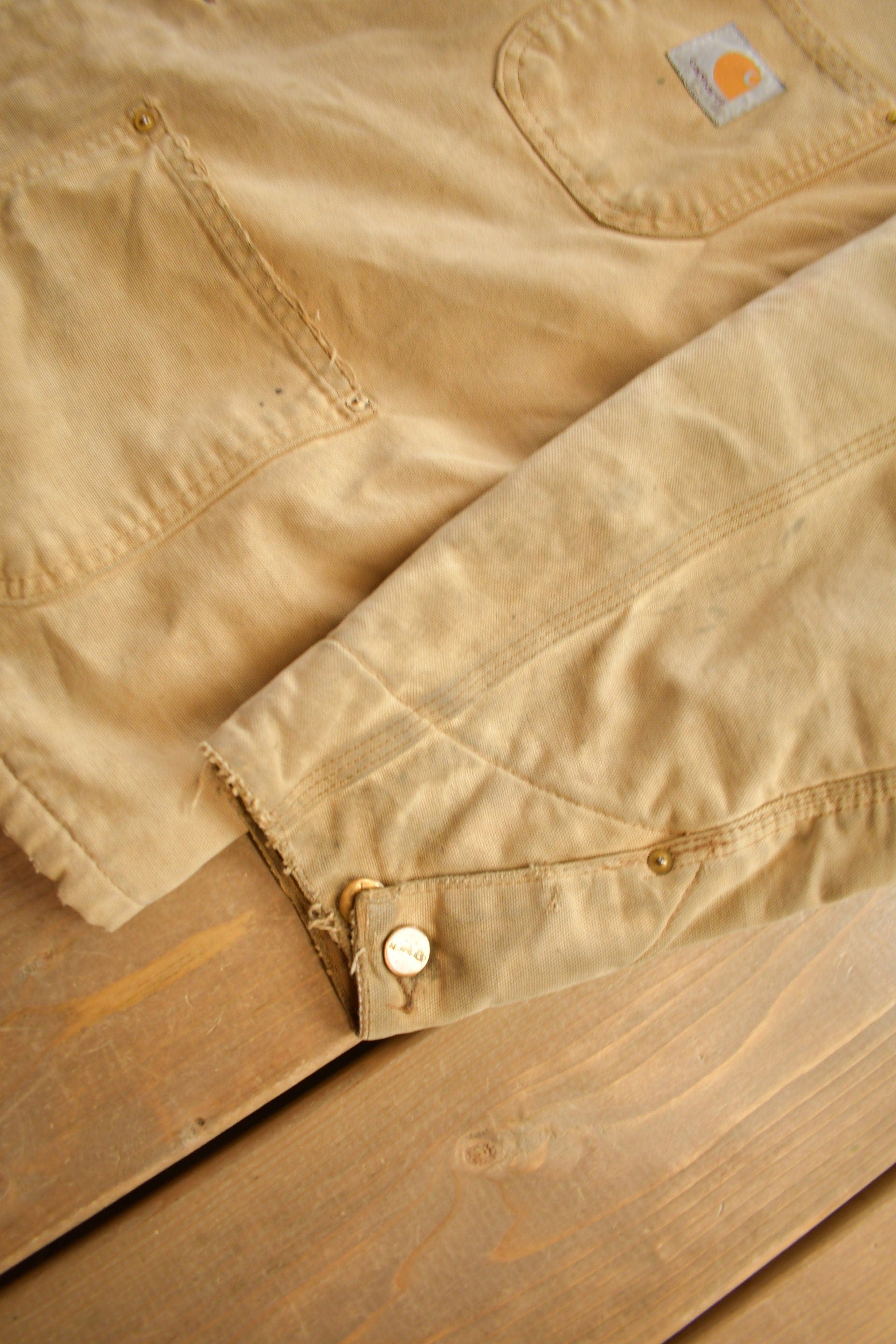 Vintage 1980s Carhartt Blanket Lined Chore Coat Men's XL from propervintagecanada