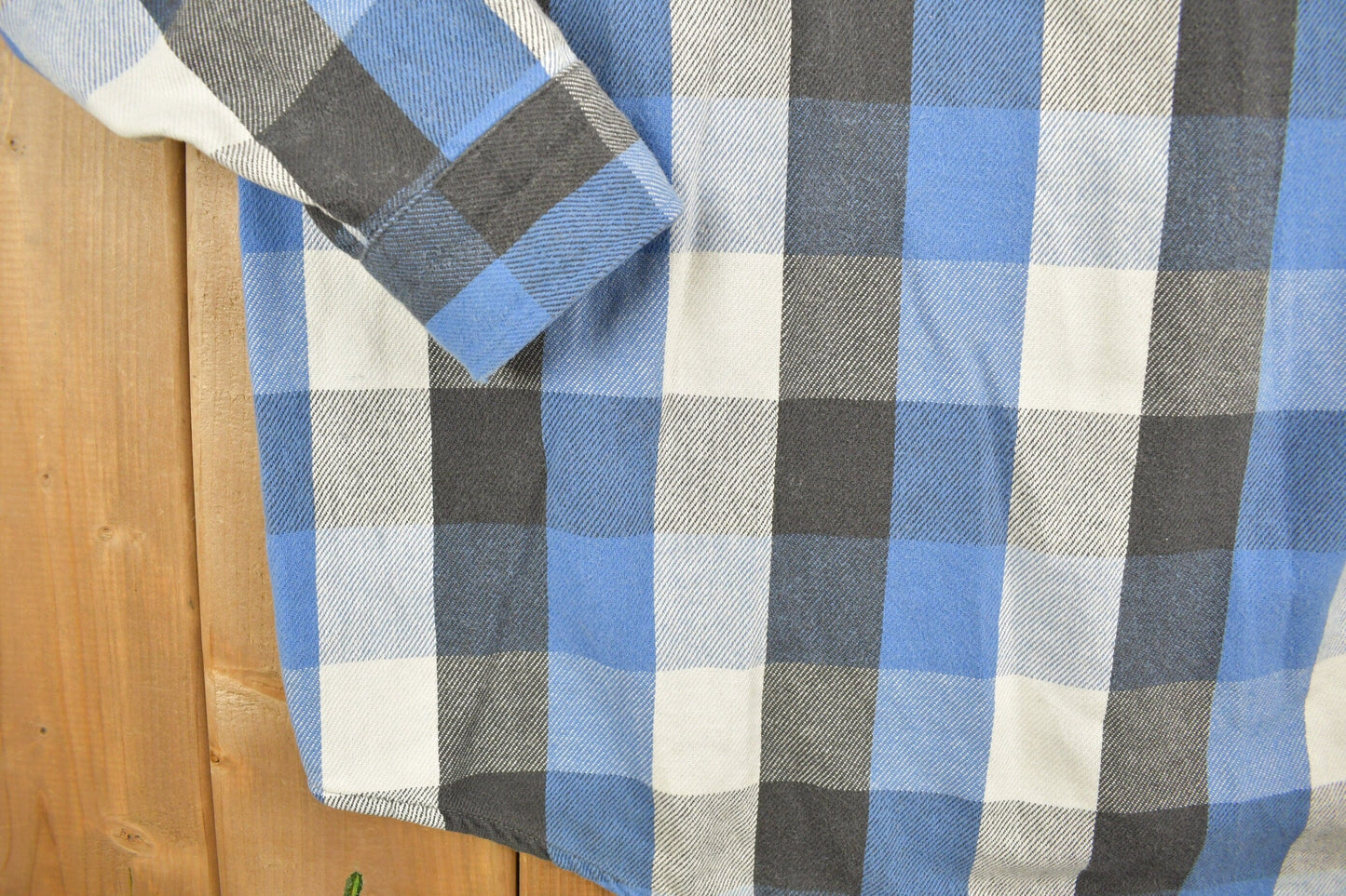 Vintage 1980s Carhartt Button Up Plaid Shirt Buffalo Plaid Men's 2XL from propervintagecanada