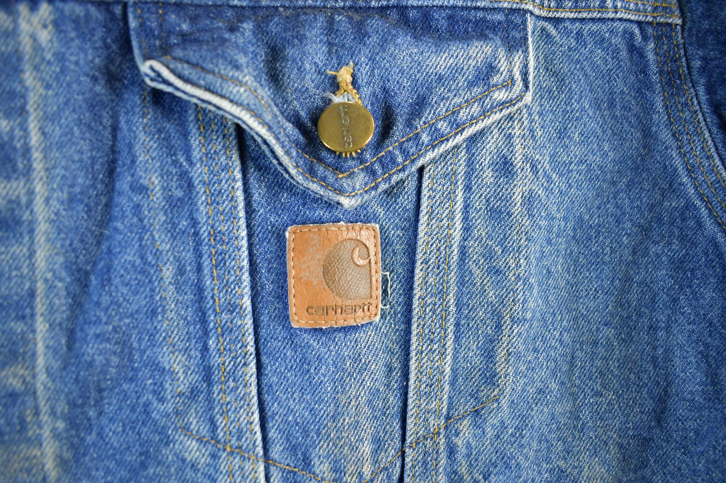 Vintage 1980s Carhartt Distressed Denim Trucker Work Jacket Men's Large from propervintagecanada