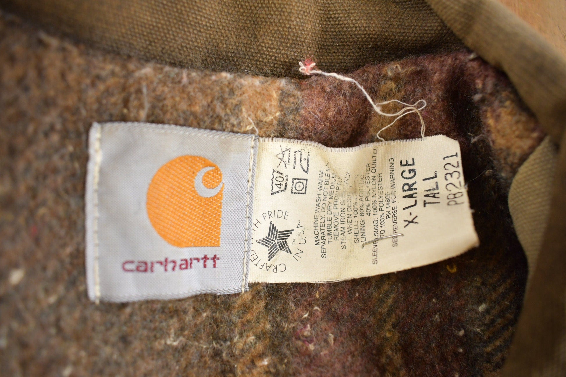 Vintage 1980s Carhartt Field Coat Men's XL Tall from propervintagecanada