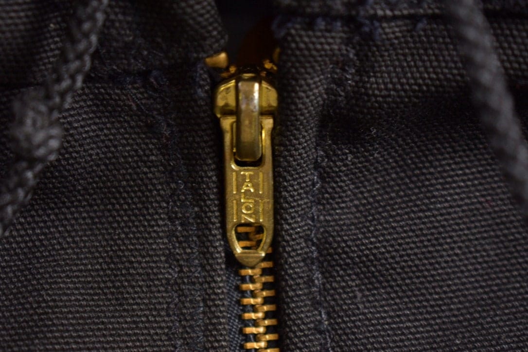 Vintage 1980s Carhartt Hooded Work Jacket Men's 2XL from propervintagecanada