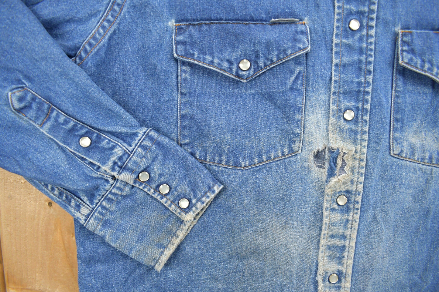 Vintage 1980s Carhartt Pearl Snap Denim Shirt Men's Medium from propervintagecanada