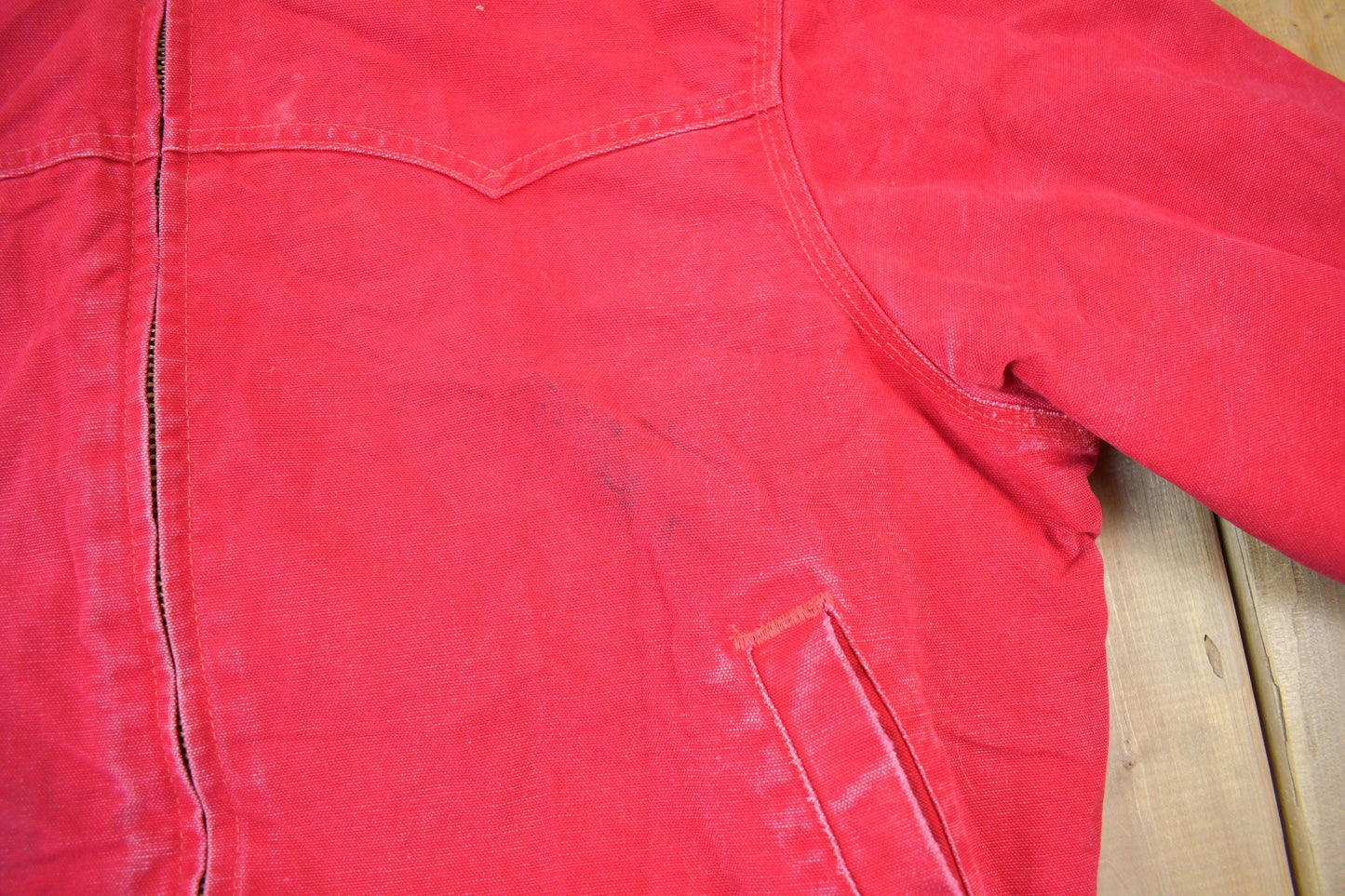 Vintage 1980s Carhartt Red Santa Fe Work Jacket Men's Large from propervintagecanada