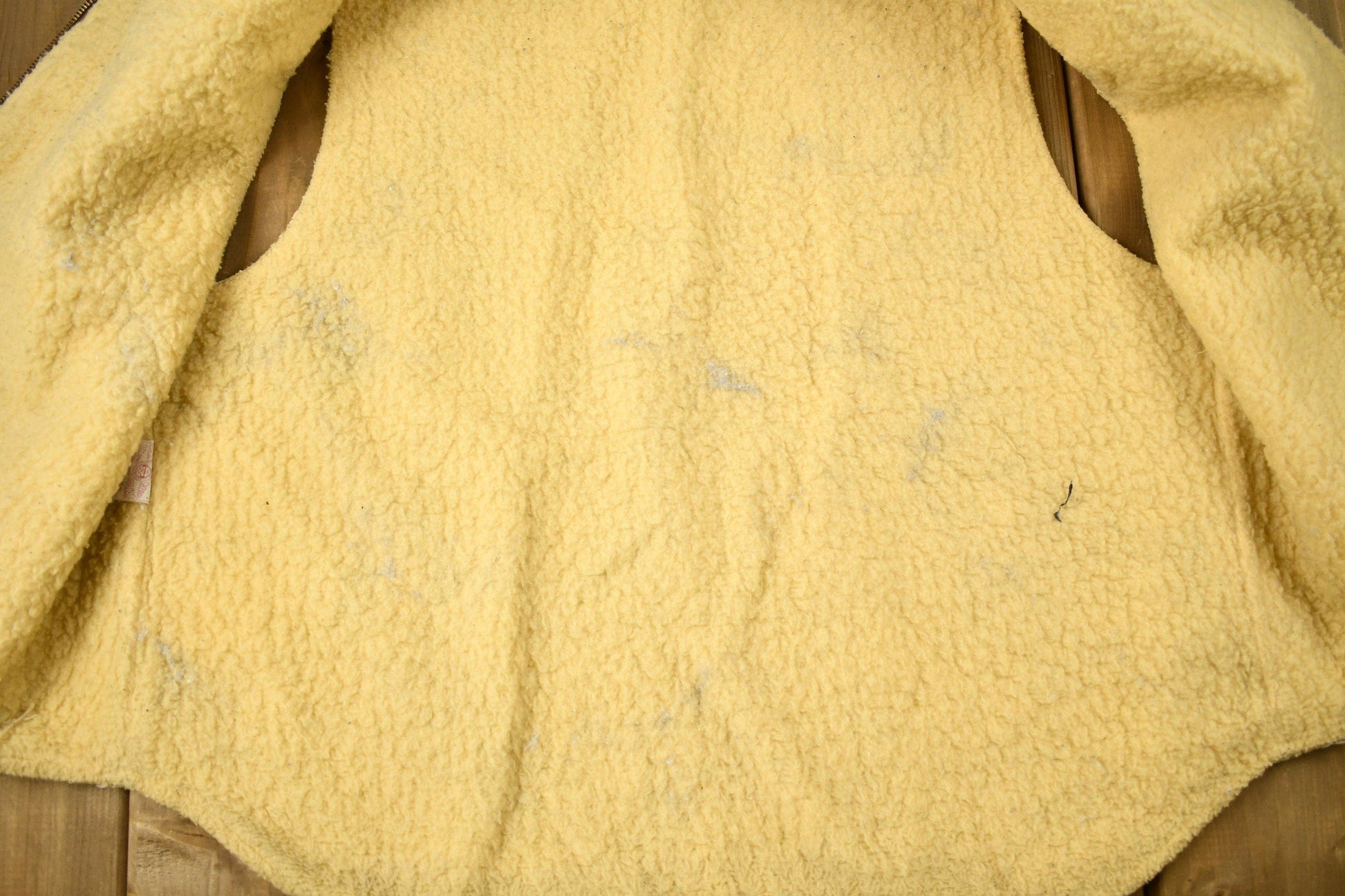 Vintage 1980s Carhartt Sherpa Lined Beige Work Vest from propervintagecanada