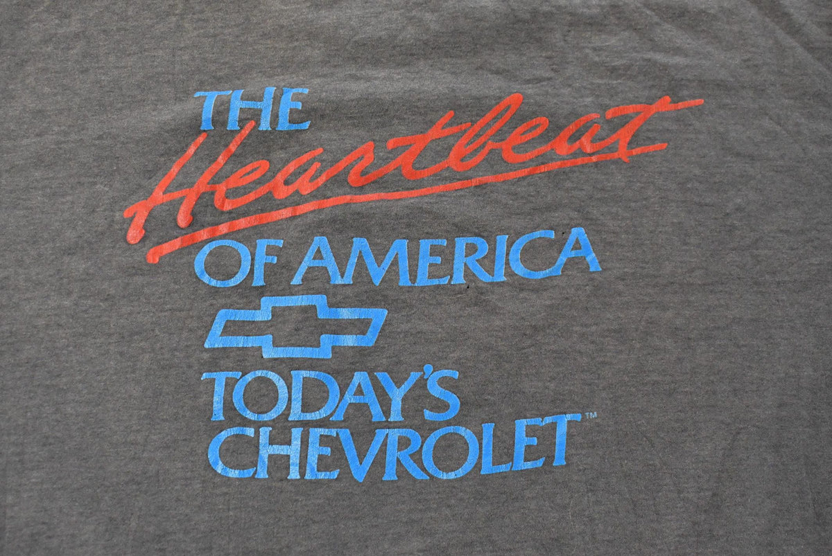 Vintage 1980s Chevrolet Heartbeat of America T-Shirt Men's Large from propervintagecanada