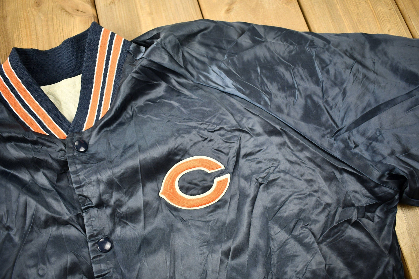 Vintage 1980s Chicago Bears NFL Satin Snap Button Bomber Jacket Men's XL from propervintagecanada