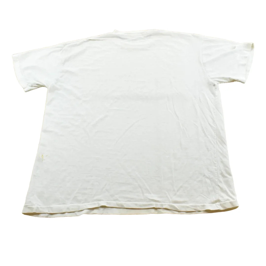 Vintage 1980s City of Baguio Philippines Souvenir Travel T-Shirt Men's L from propervintagecanada