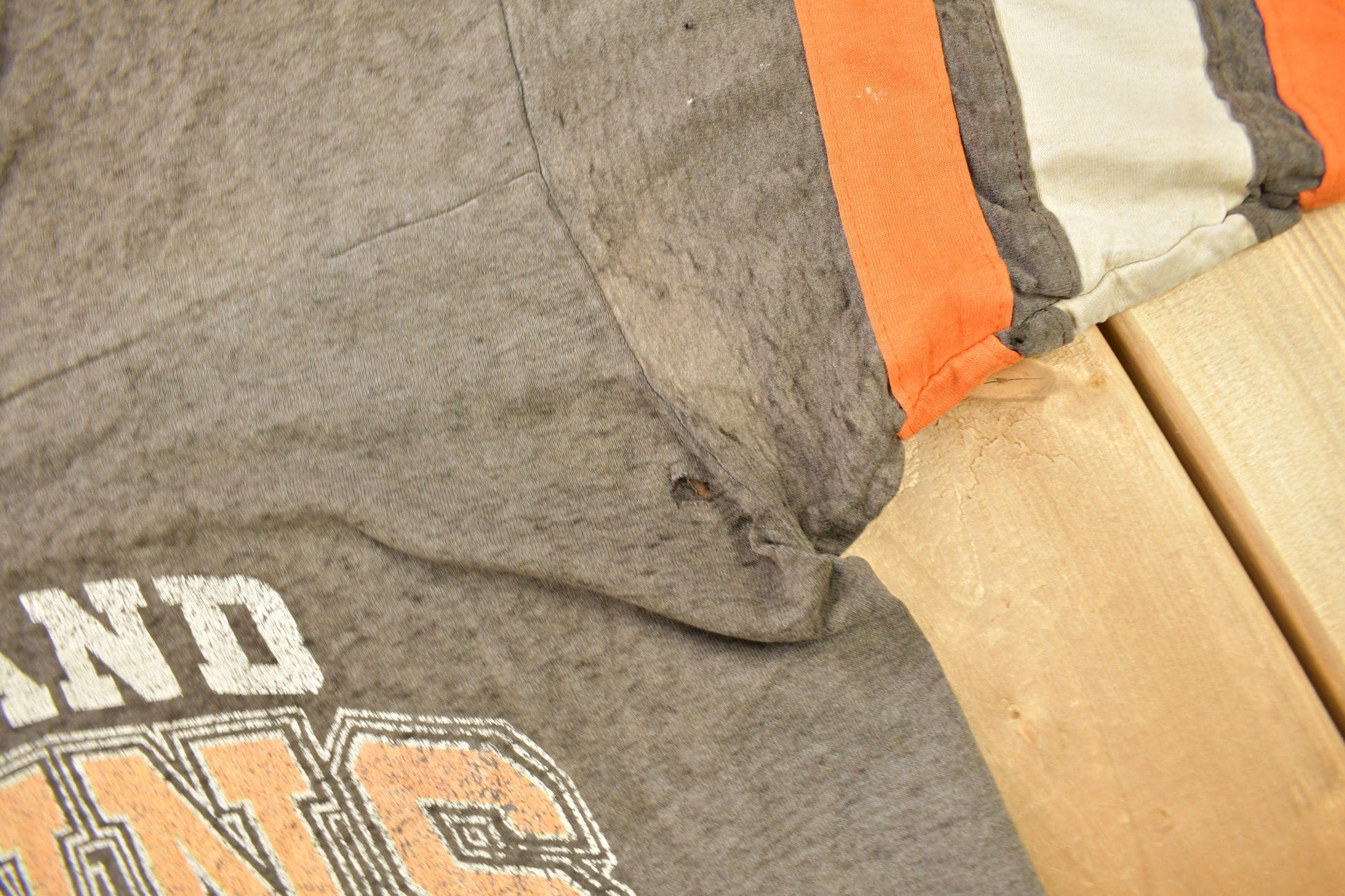 Vintage 1980s Cleveland Browns Logo 7 Graphic T-Shirt Men's Large from propervintagecanada