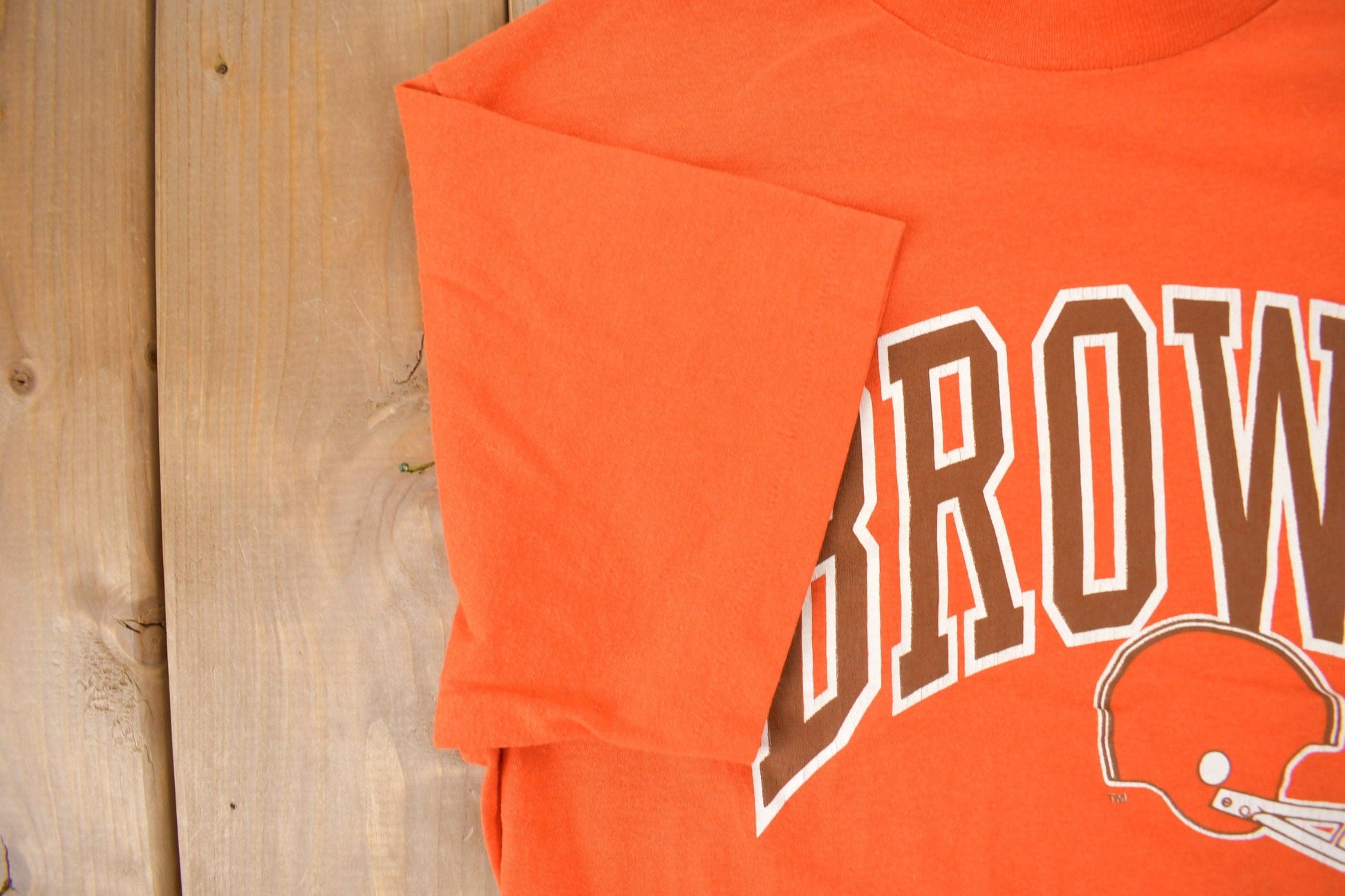 Vintage 1980s Cleveland Browns Logo 7 Graphic T-Shirt Men's Medium from propervintagecanada