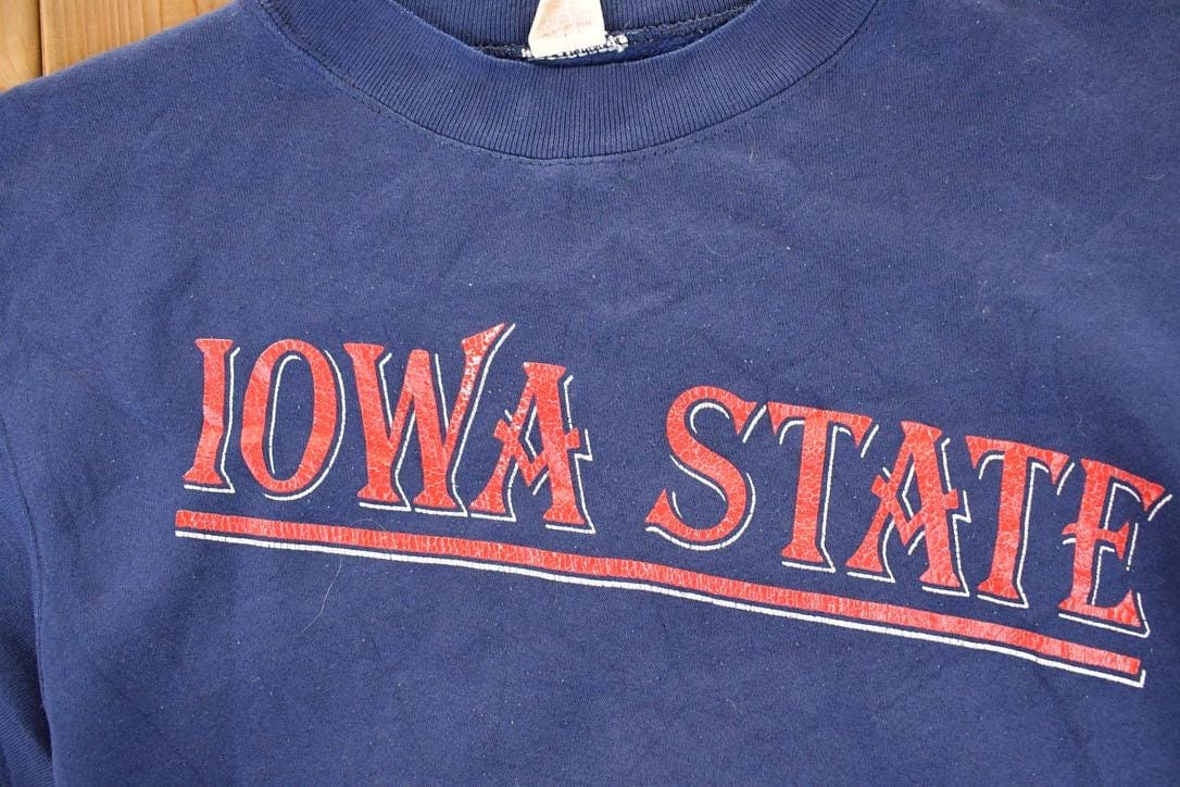Vintage 1980s Collegiate Pacific Iowa State Big Tex University Crewneck Sweater Men's L from propervintagecanada