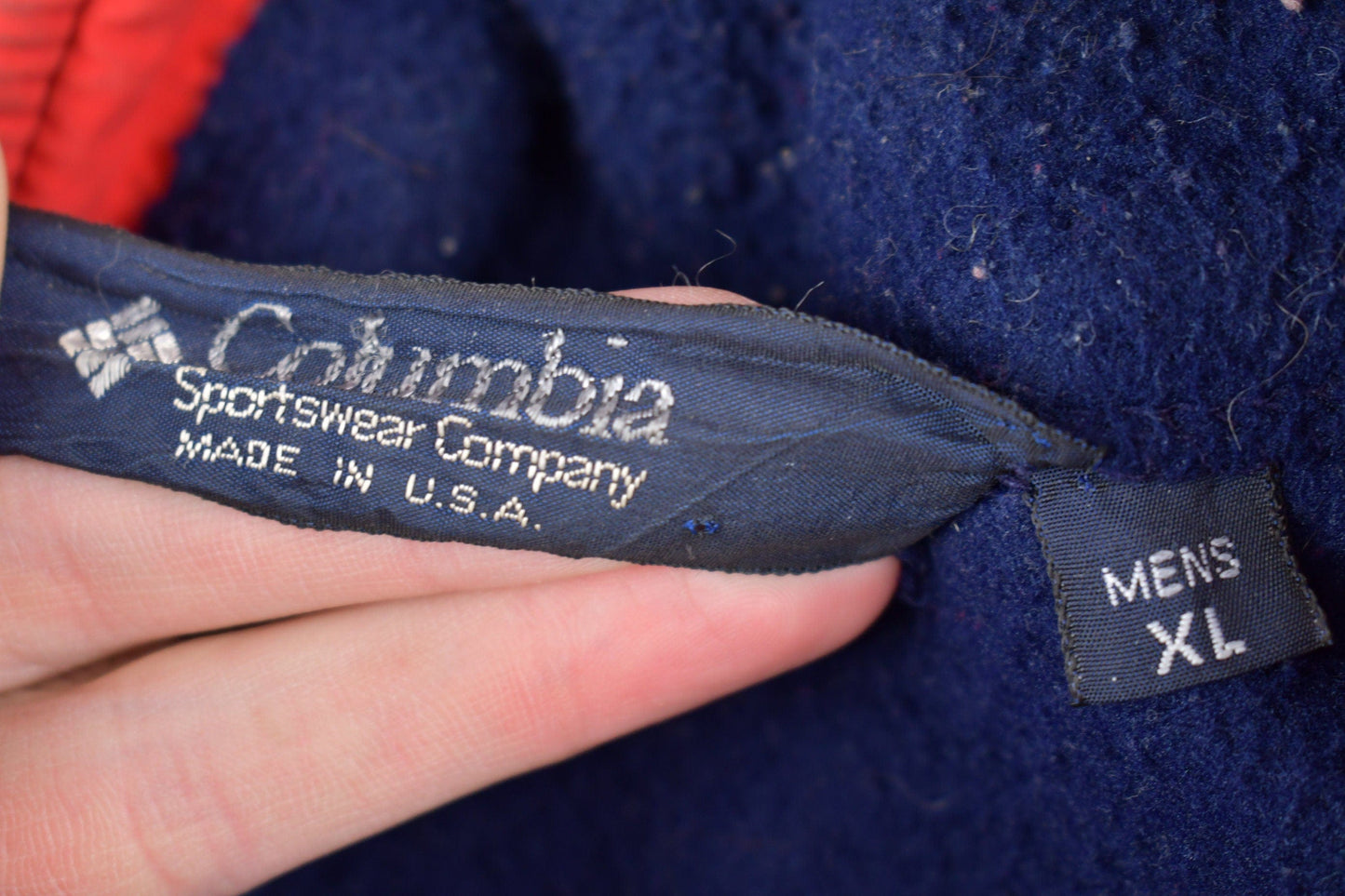 Vintage 1980s Columbia Fleece Zip Up Sweater Men's Medium from propervintagecanada