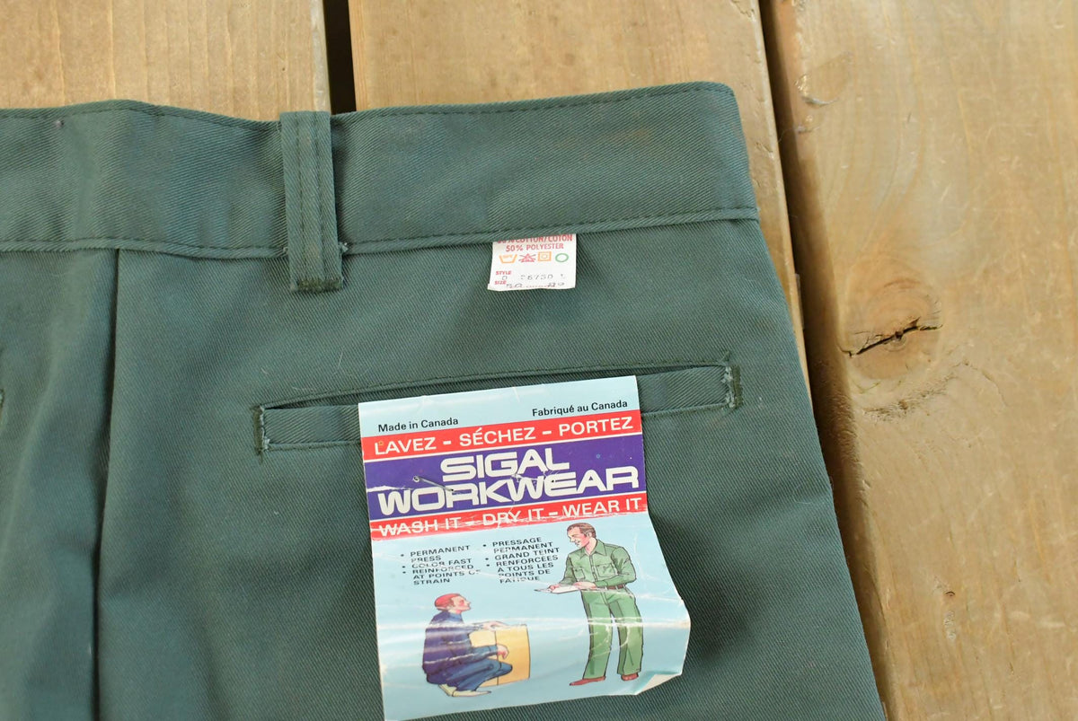 Vintage 1980s Deadstock Sigal Workwear Flannel Lined Pleated Chino Pants Men's 30 x 29 from propervintagecanada