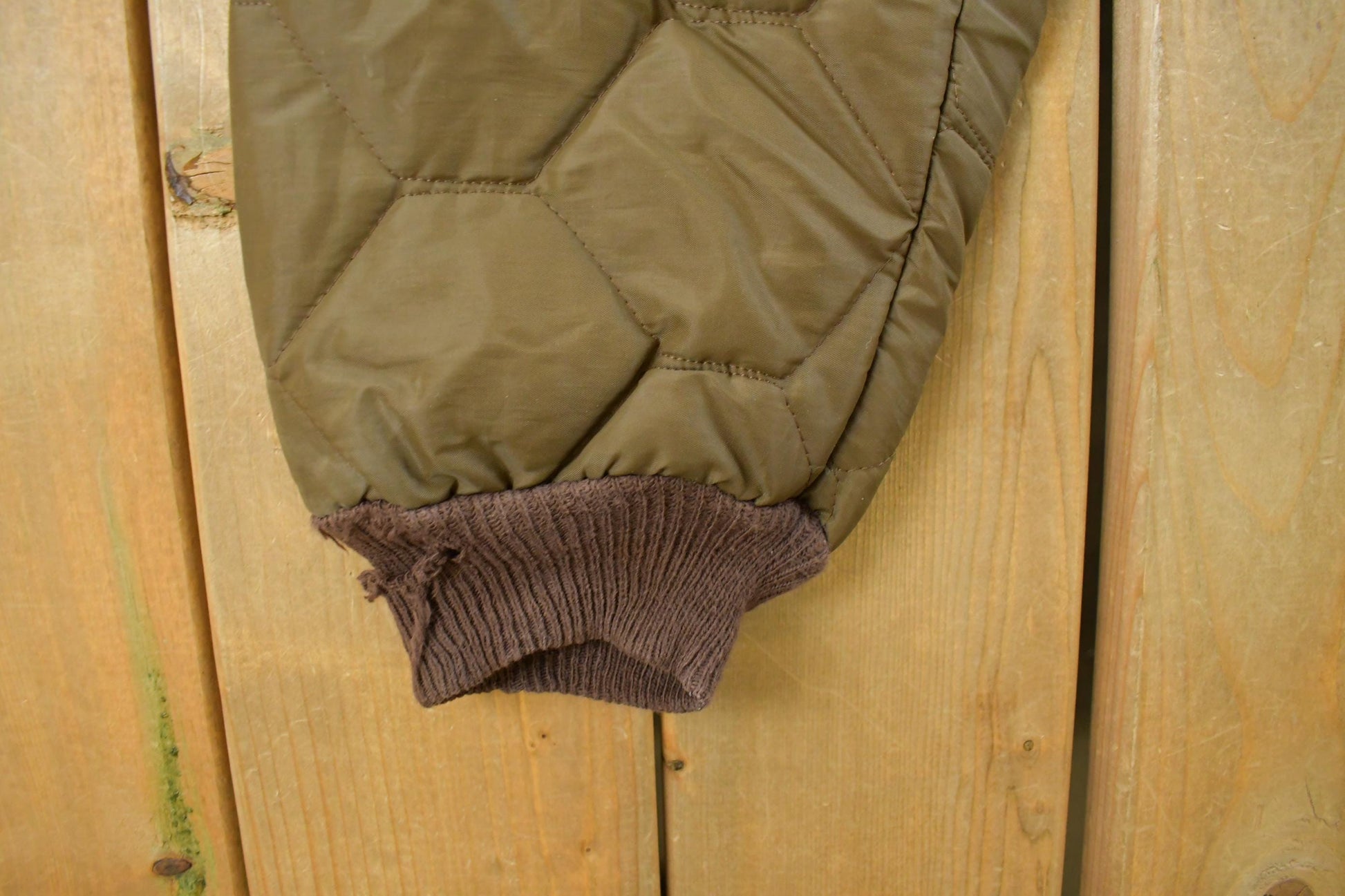 Vintage 1980s Diamond Quilted Brown Puffer Pants Men's Large from propervintagecanada