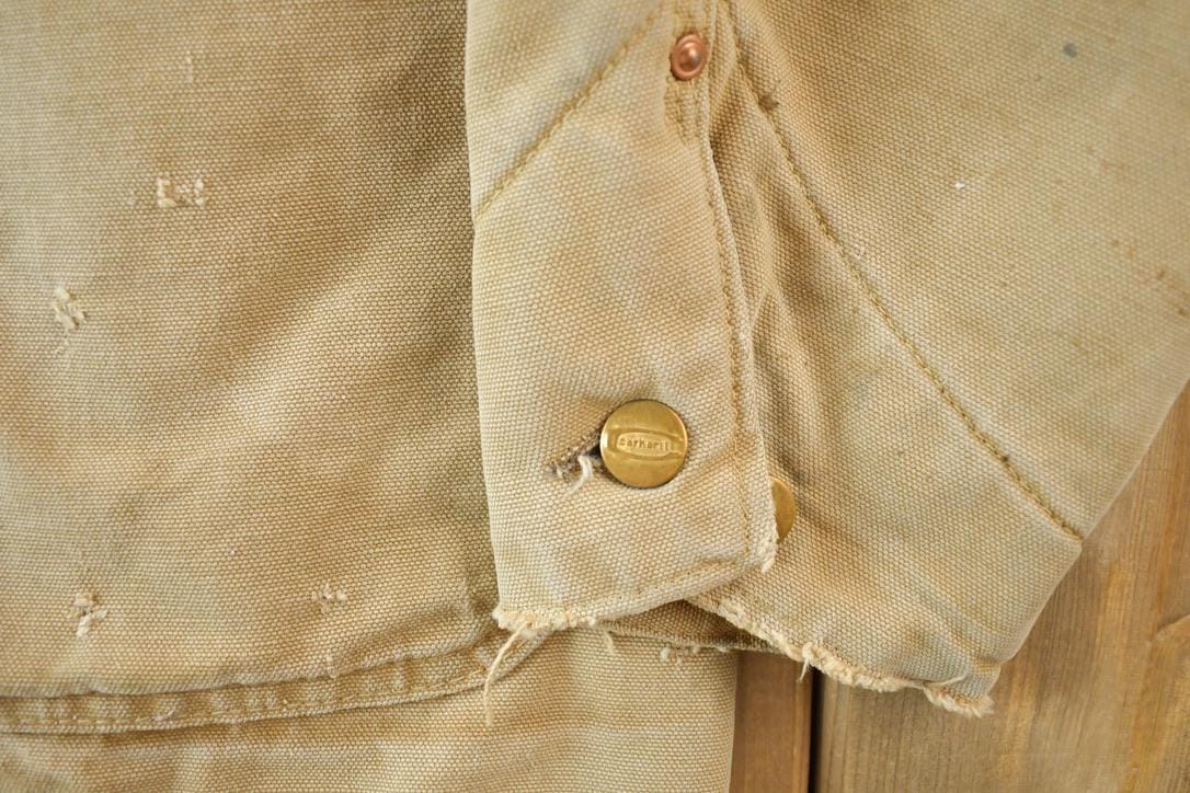 Vintage 1980s Distressed Carhartt Blanket Lined Chore Coat Men's M from propervintagecanada