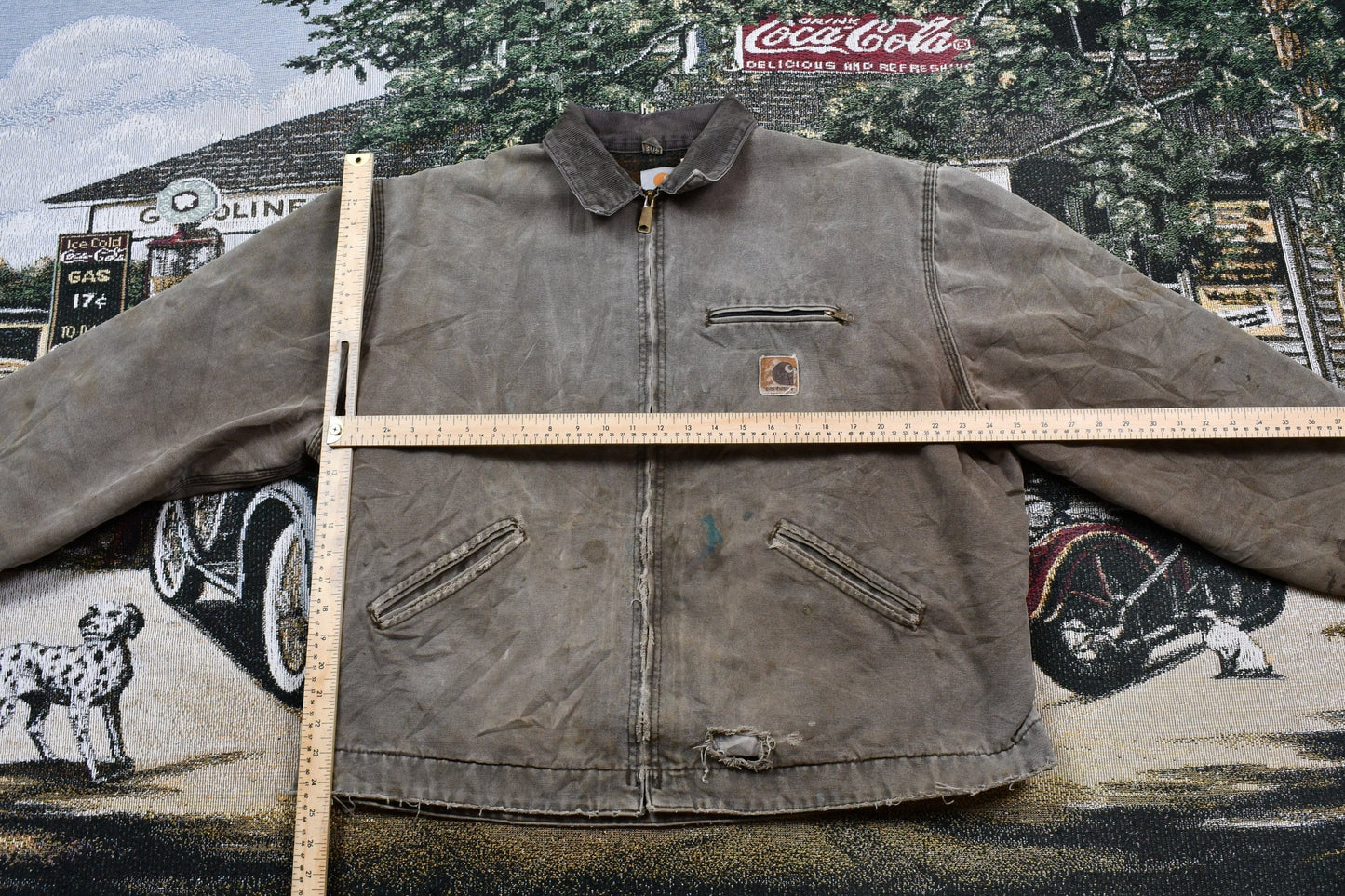Vintage 1980s Distressed Carhartt Blanket Lined Detroit Jacket Men's 2XL from propervintagecanada