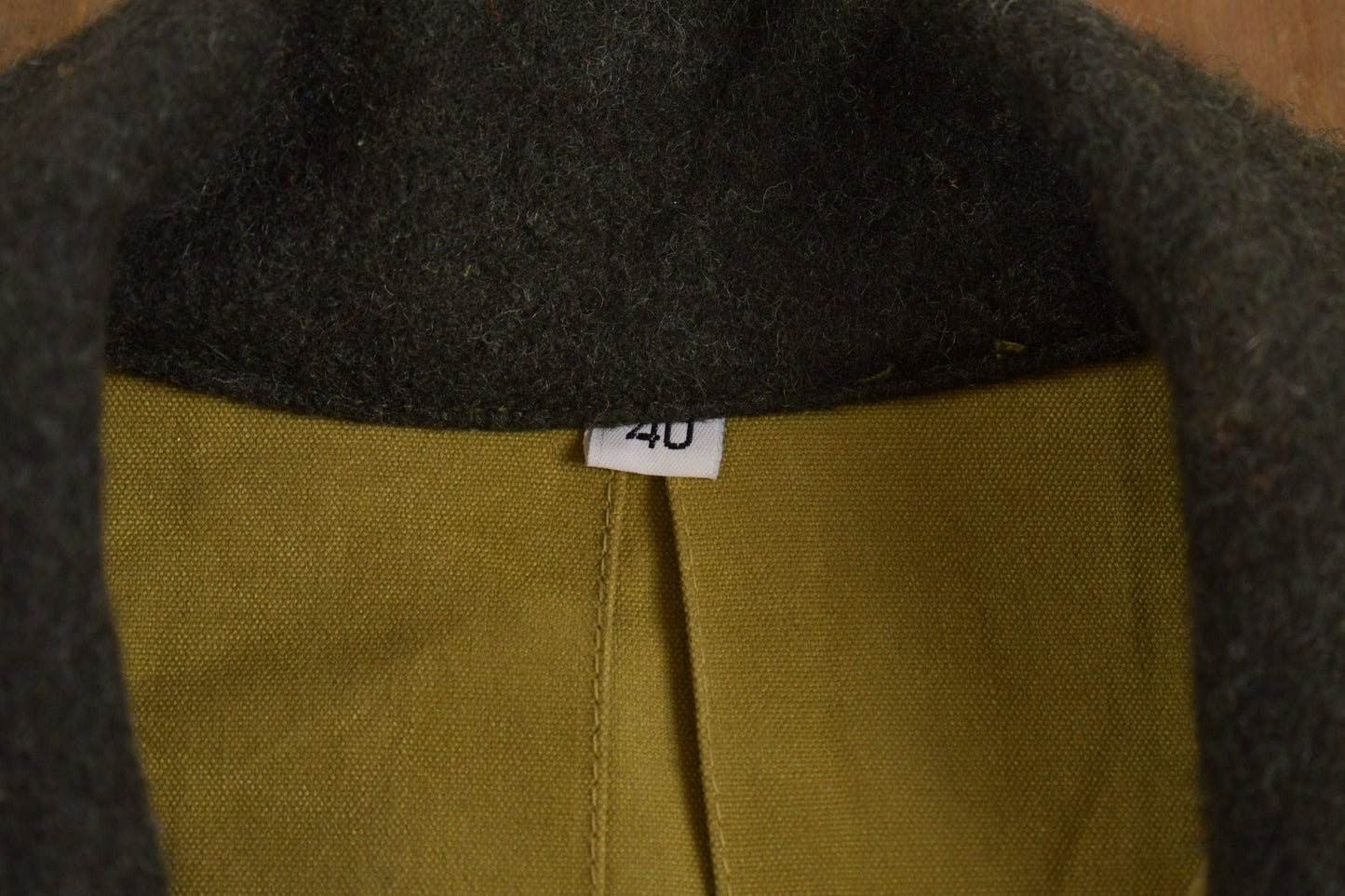 Vintage 1980s Distressed Filson Tin Cloth Cruiser Jacket Men's Large from propervintagecanada