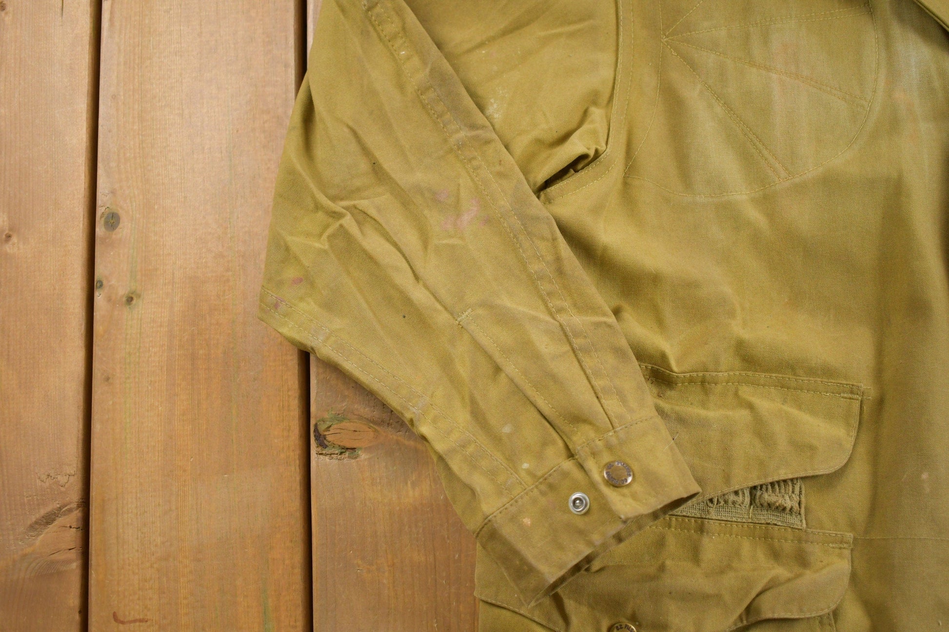 Vintage 1980s Distressed Filson Tin Cloth Cruiser Jacket Men's Large from propervintagecanada