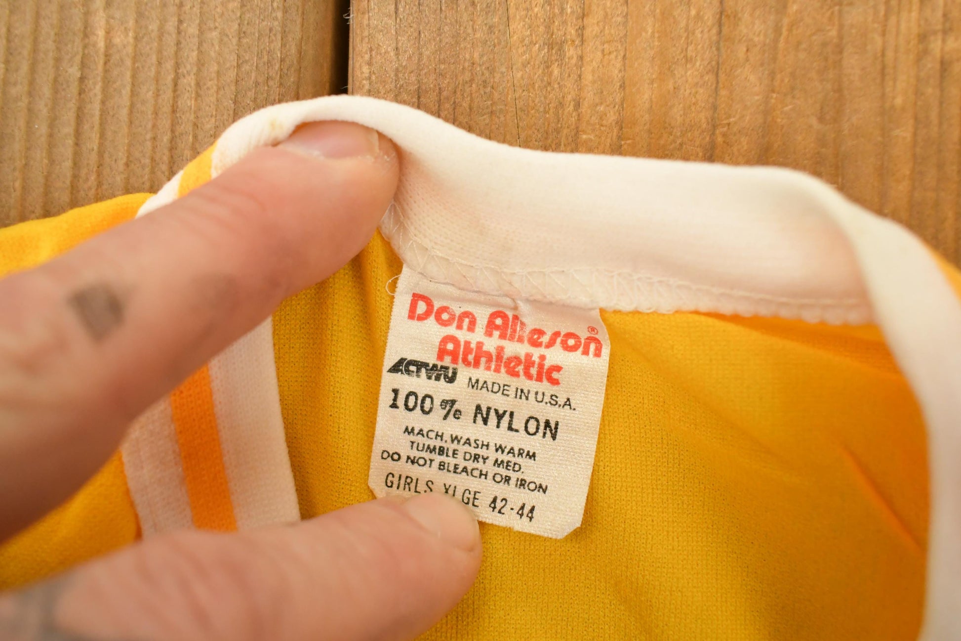 Vintage 1980s Don Alleson Westfield Souvenir Baseball Ringer T-Shirt Men's M from propervintagecanada