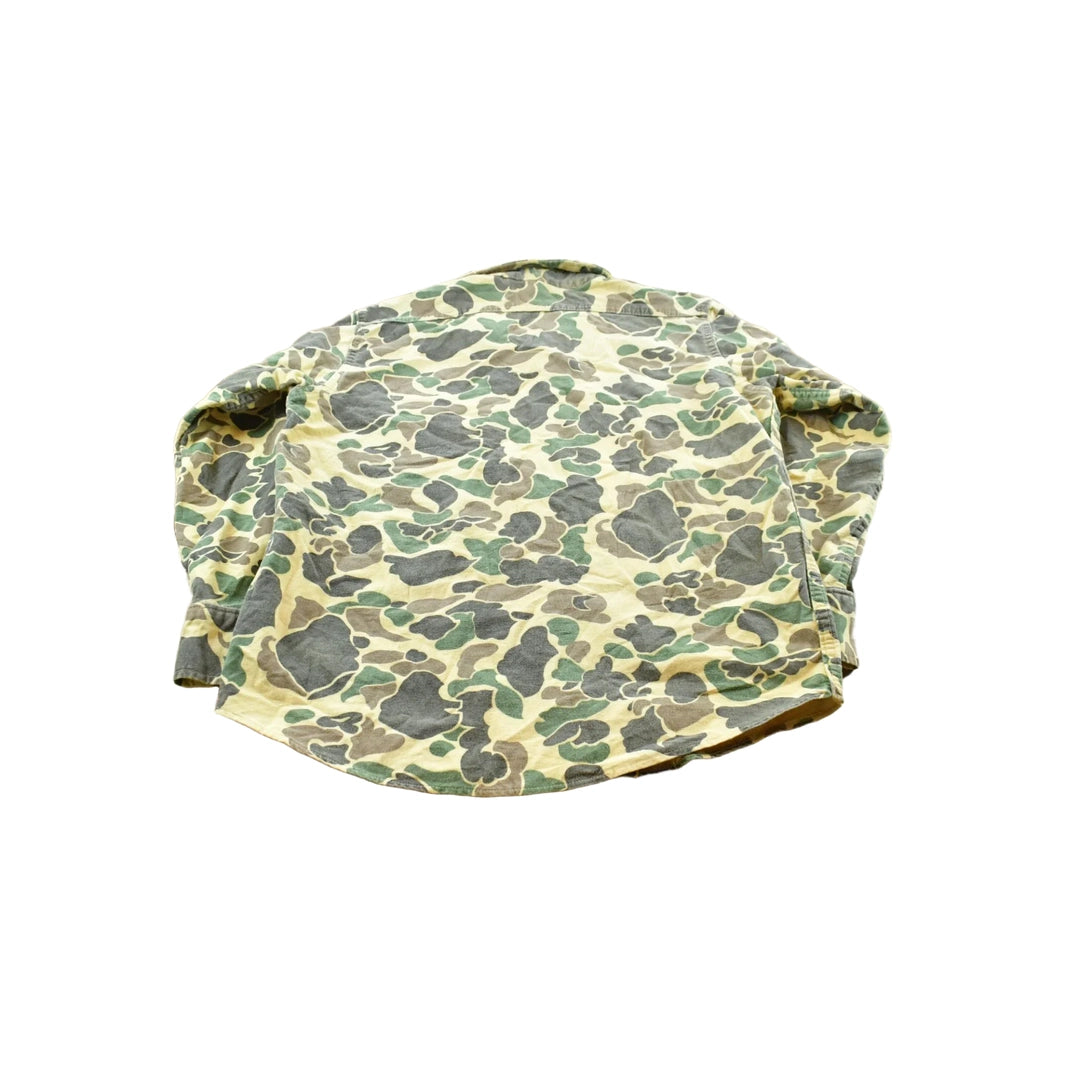 Vintage 1980s Duck Camo Chamois Button Up Shirt Men's M / Outdoorsman / Hunting Shirt / 80s Streetwear / Sportswear from propervintagecanada